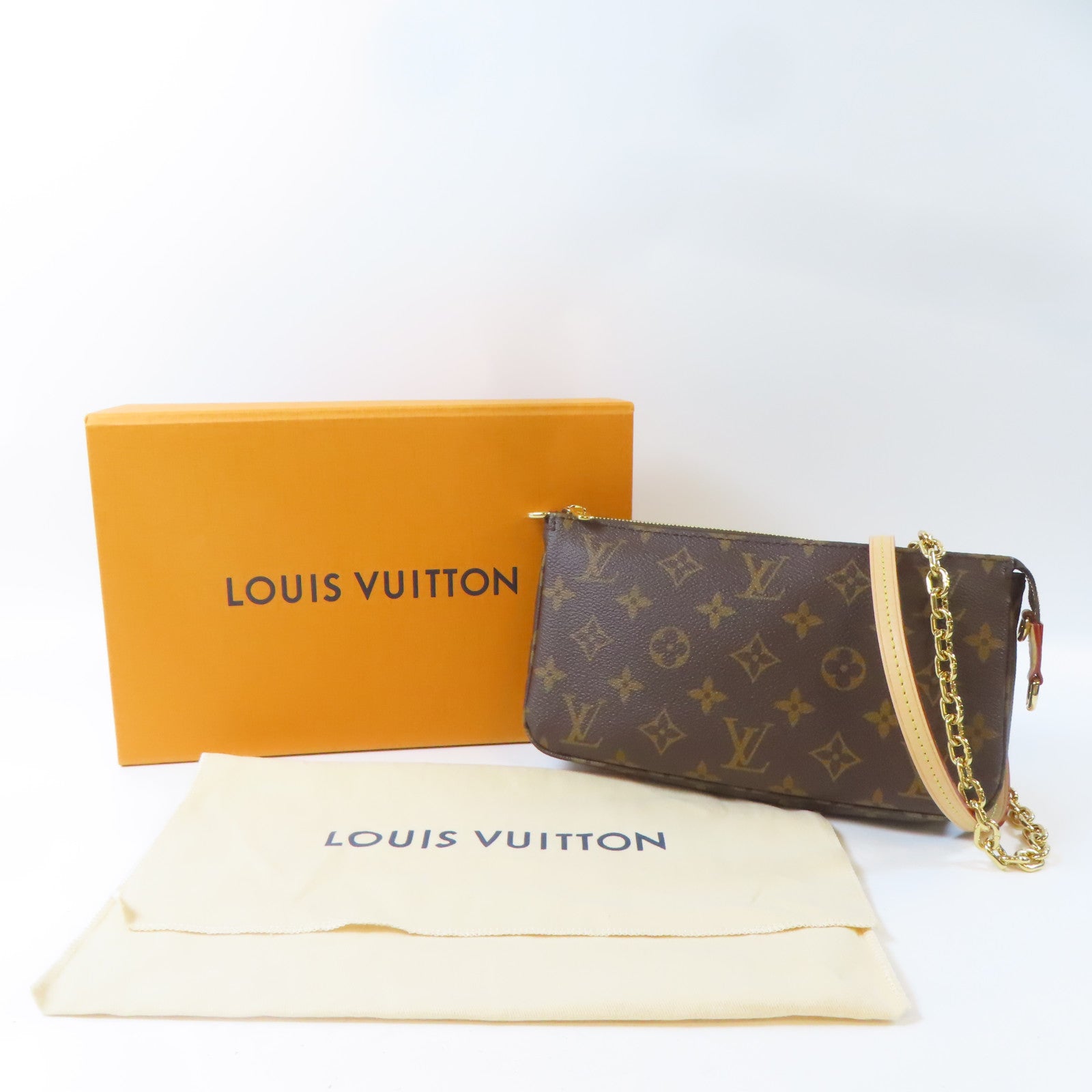 LOUIS VUITTON Monogram Pochette Accessoires金扣手挽袋啡色