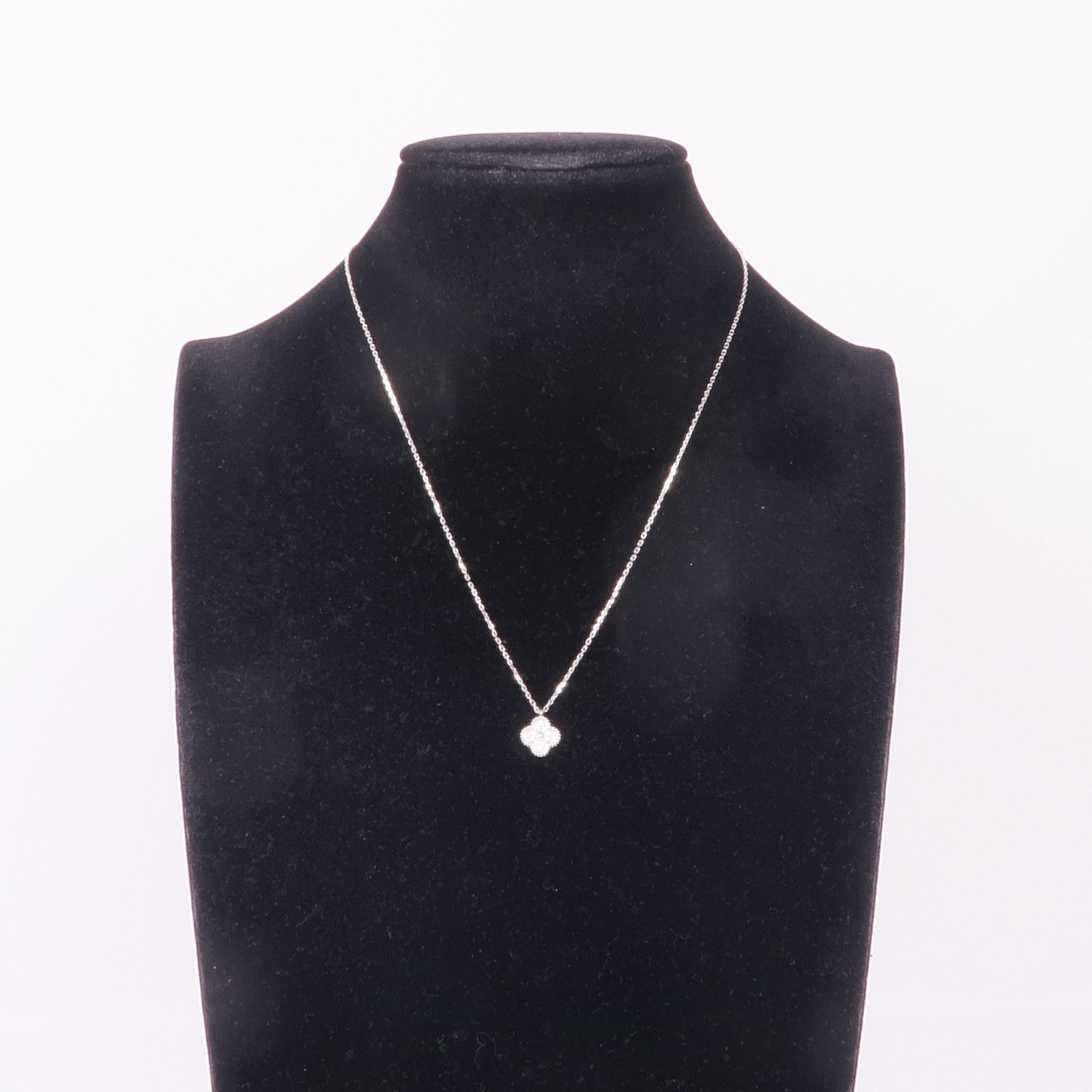 Van Cleef & Arpels 18K白金Sweet Alhambra Pendant鑽石項鍊