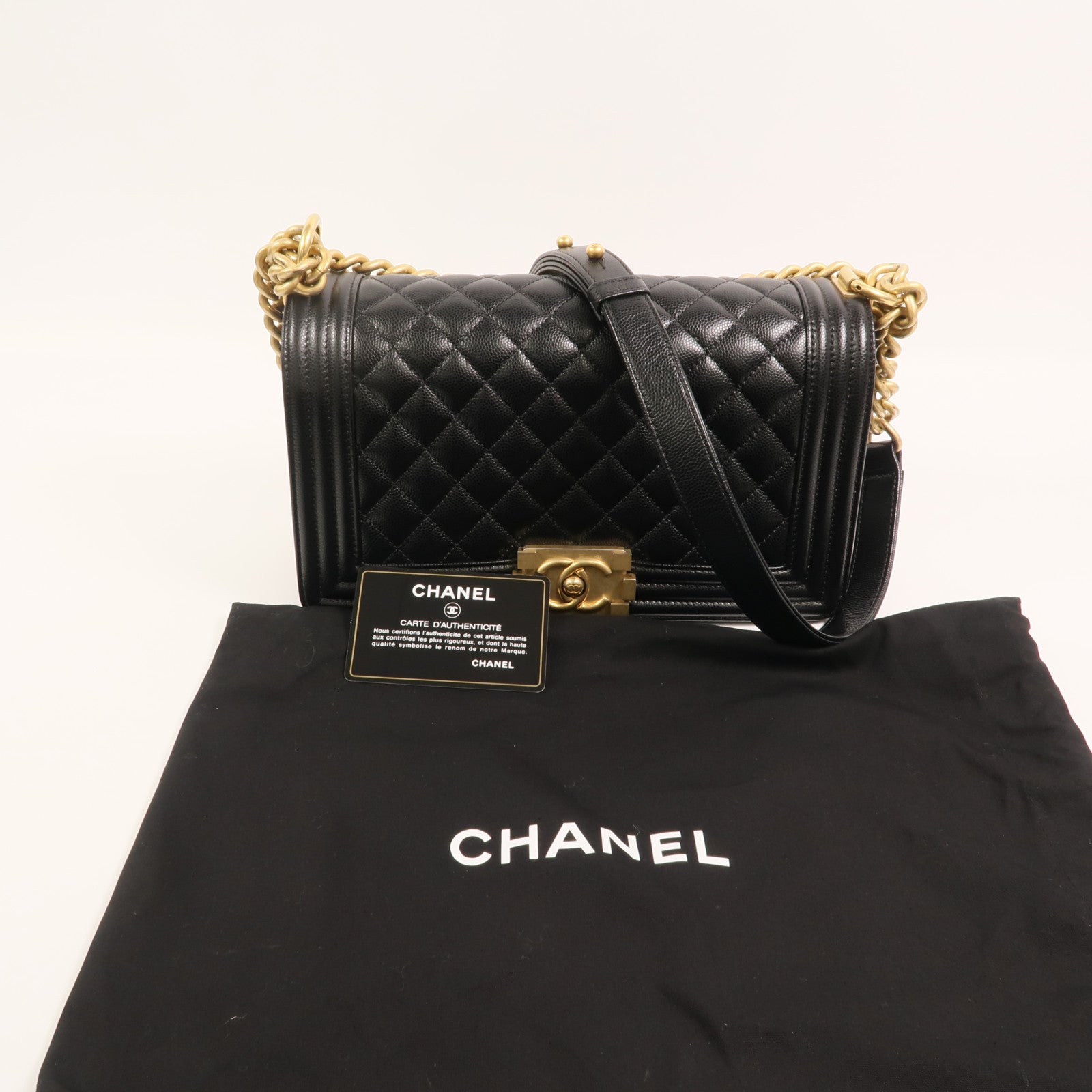 CHANEL 牛皮皮革Boy 25鏈帶肩背袋