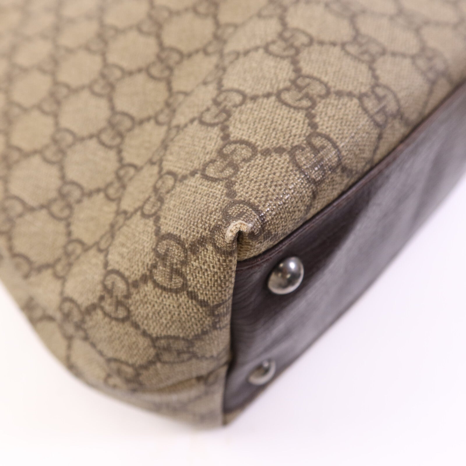 GUCCI 塗層帆布Supreme Tote銀扣手挽袋