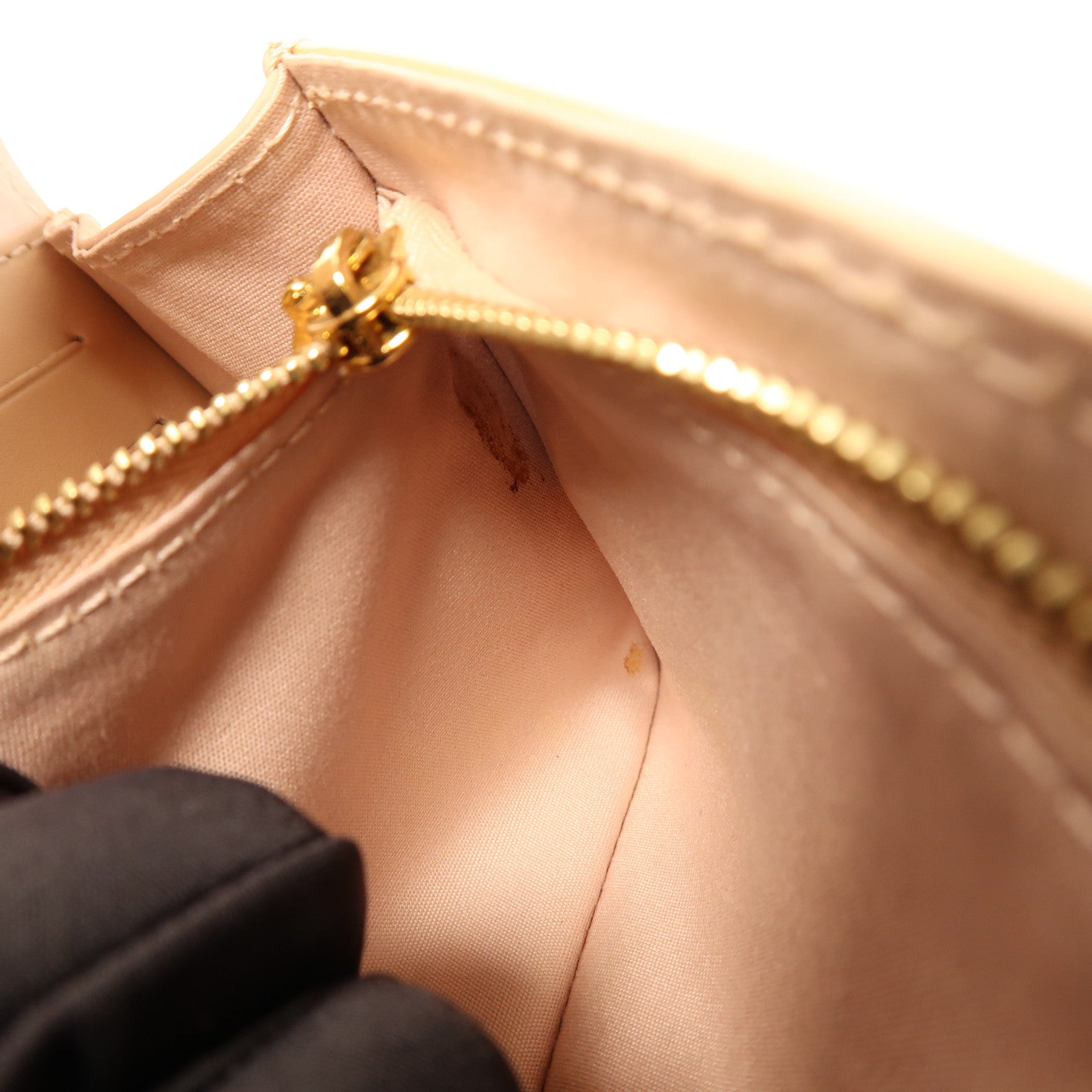 LOUIS VUITTON Vernis Sunset Boulevard金扣手挽袋