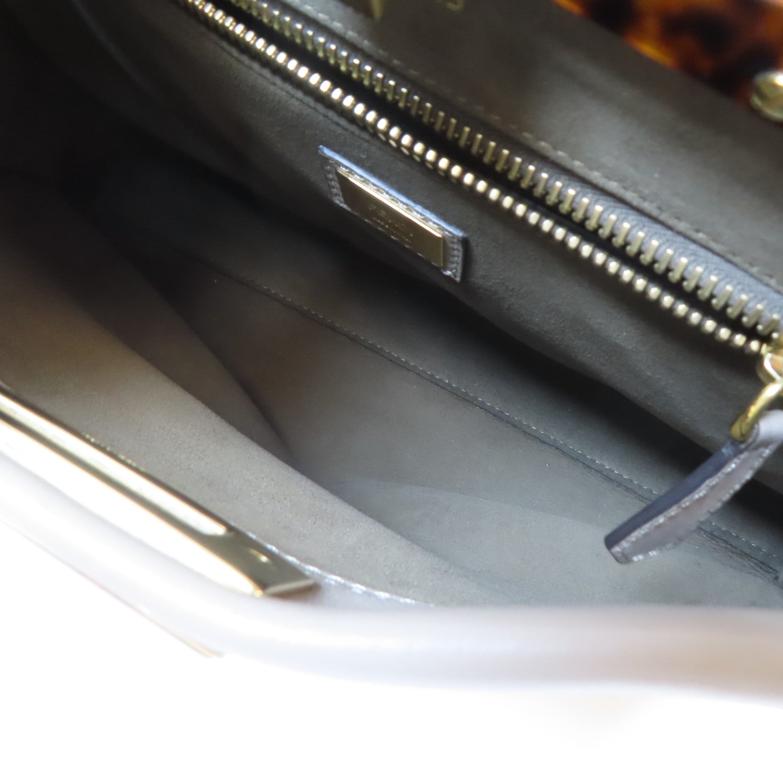 FENDI 牛皮皮革Peekaboo金扣肩背袋啡色