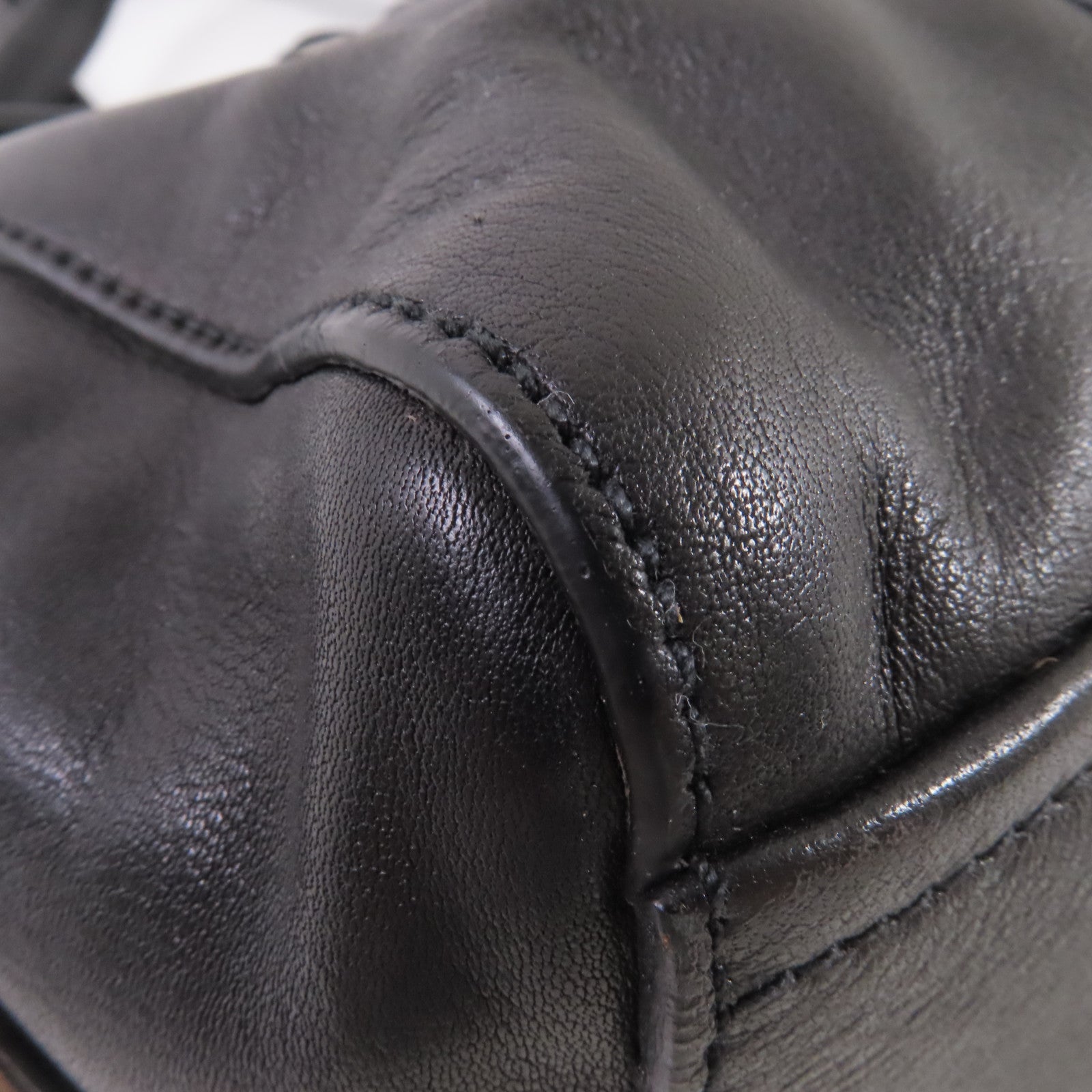 PRADA 牛皮皮革Shoulder Bag銀扣肩背袋黑色