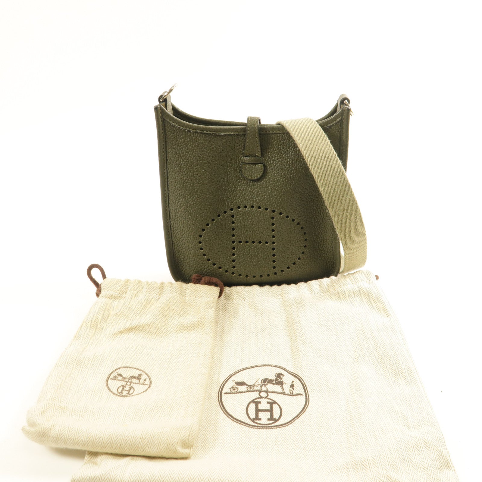 HERMES Clemence皮革Evelyne TPM銀扣肩背袋Vert Maquis