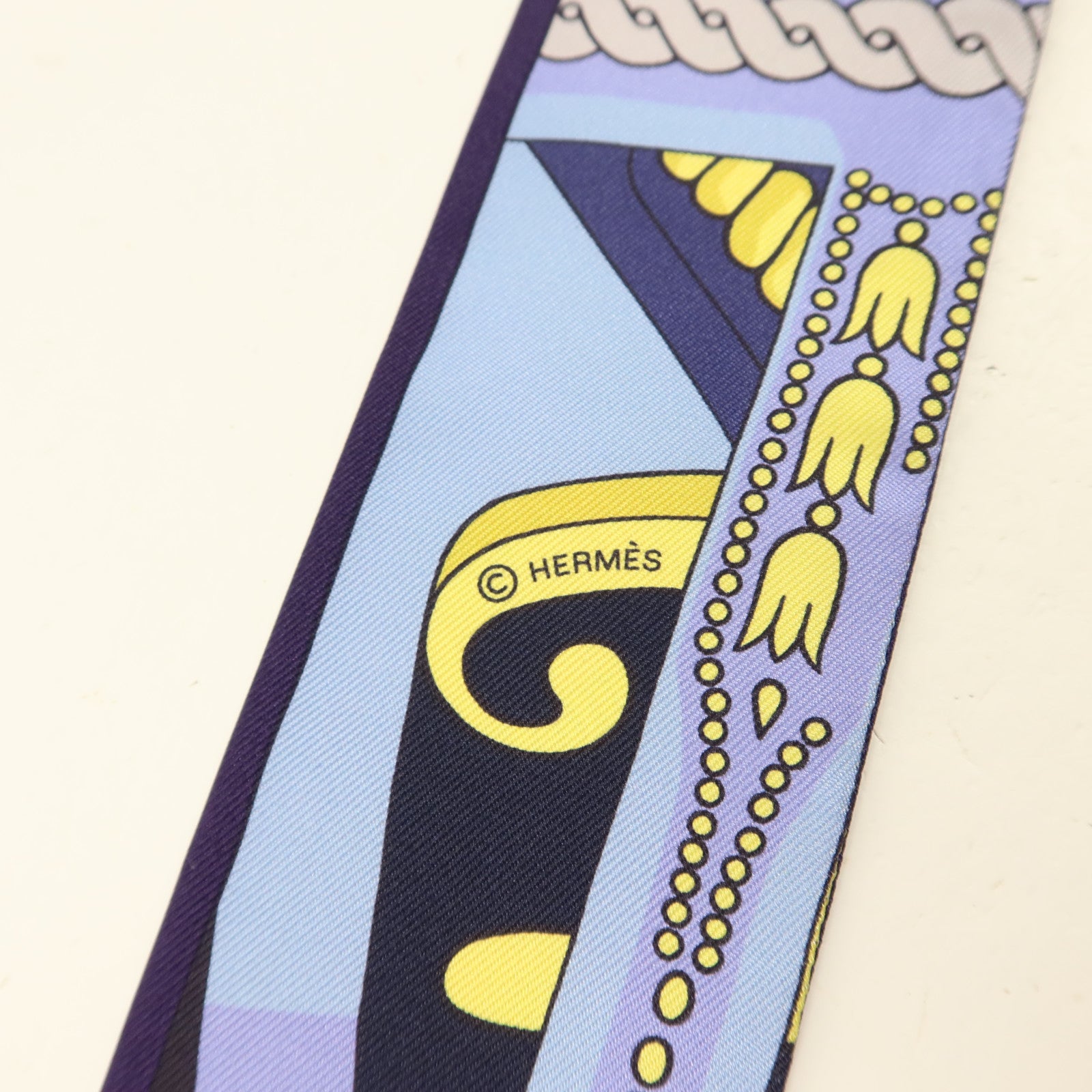 HERMES 絲質Twilly絲巾