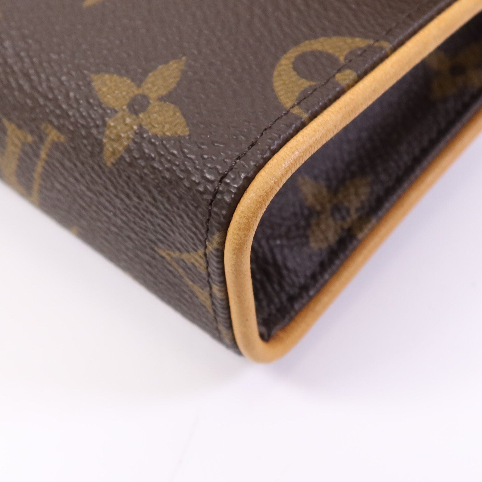 LOUIS VUITTON Monogram Pochette Florentine金扣腰包棕色