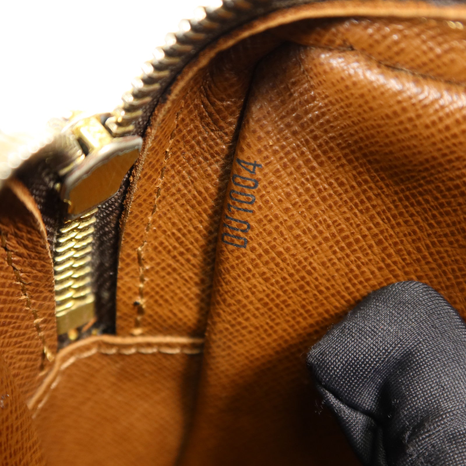 LOUIS VUITTON Monogram Marly Bandouliere金扣肩背袋棕色