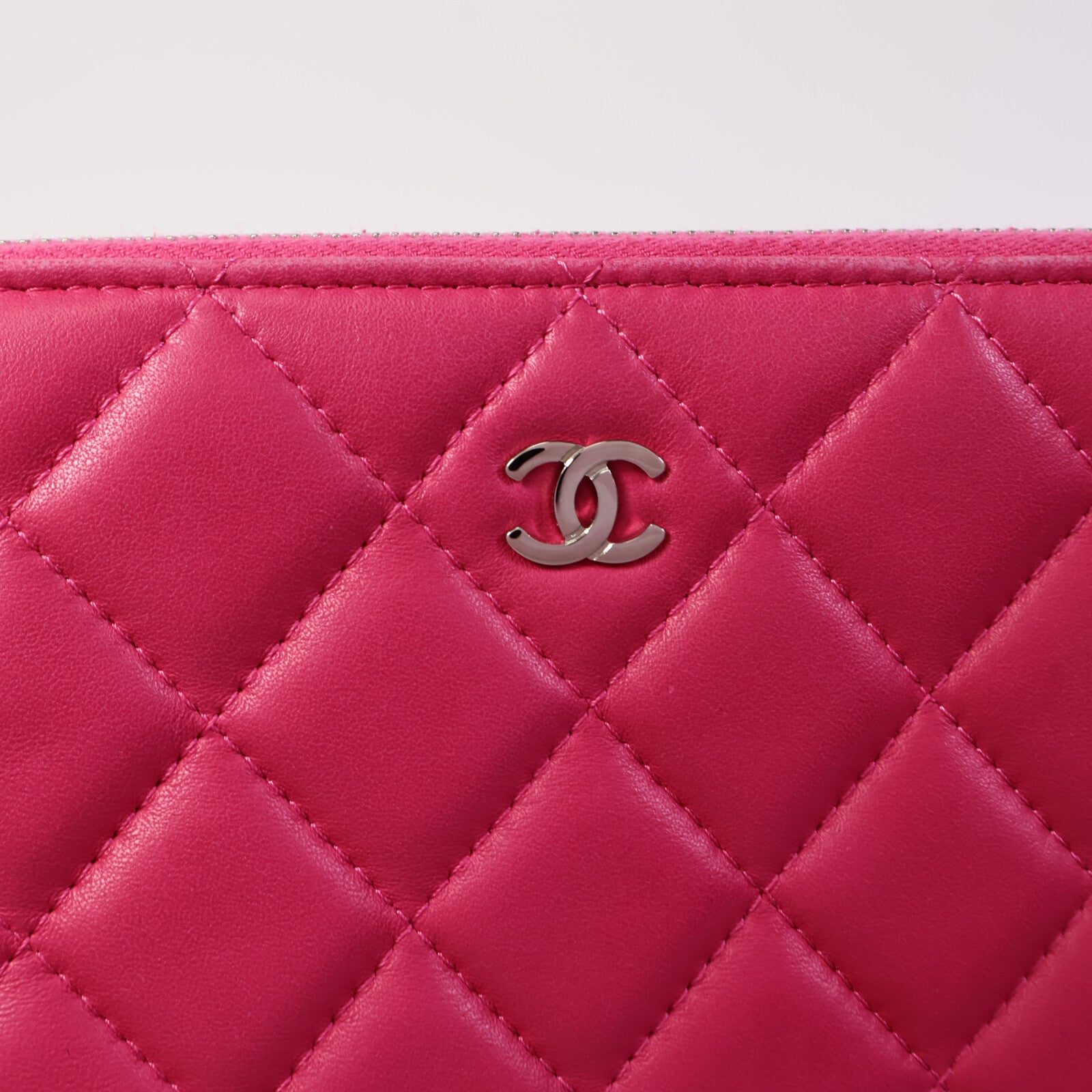 CHANEL 羊皮皮革Clutch手拿包