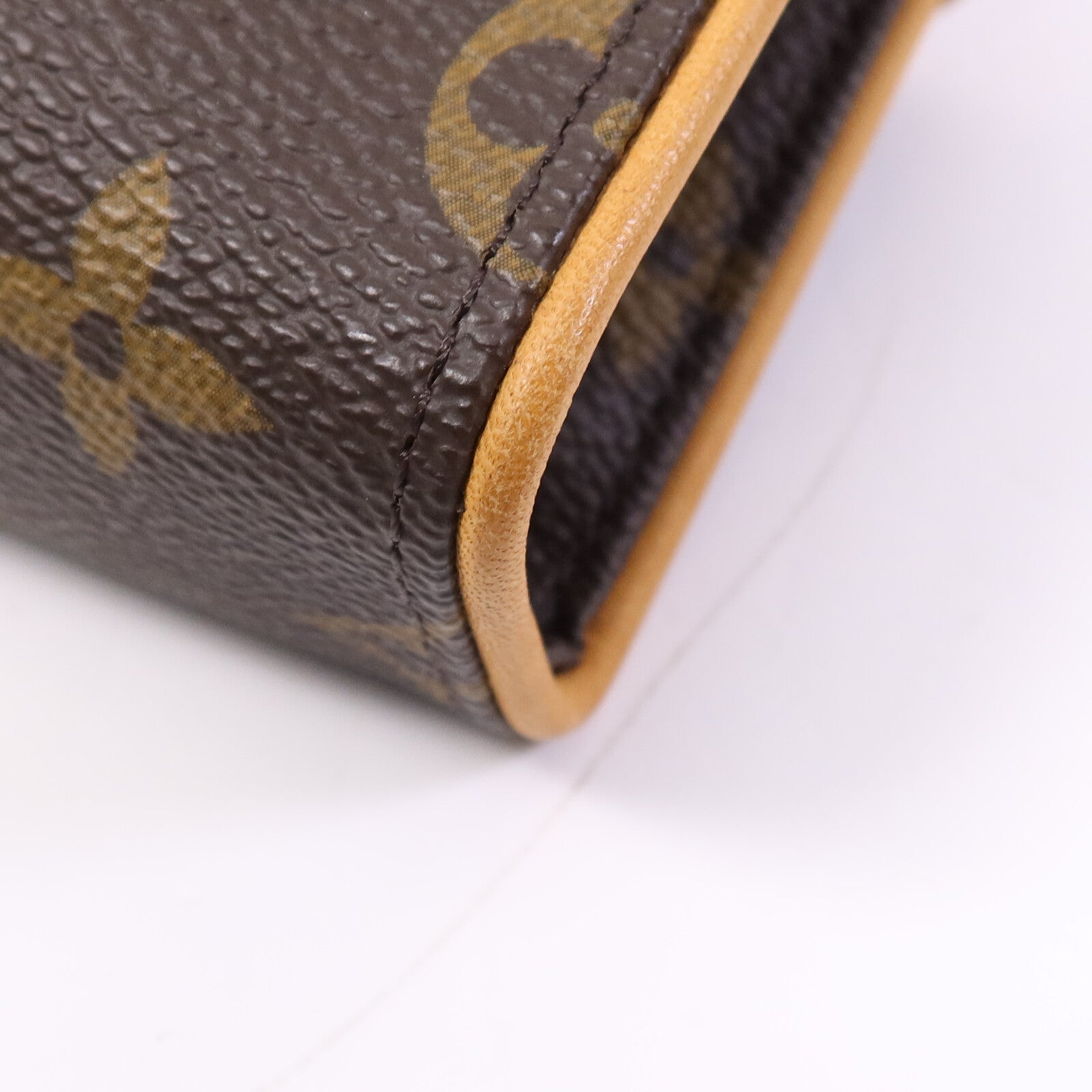 LOUIS VUITTON Monogram Pochette Florentine金扣腰包棕色