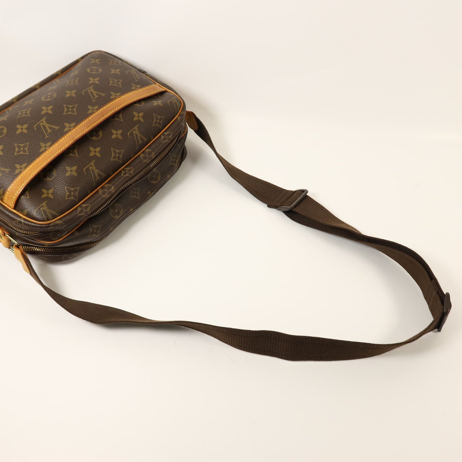 LOUIS VUITTON Monogram Reporter PM金扣肩背袋