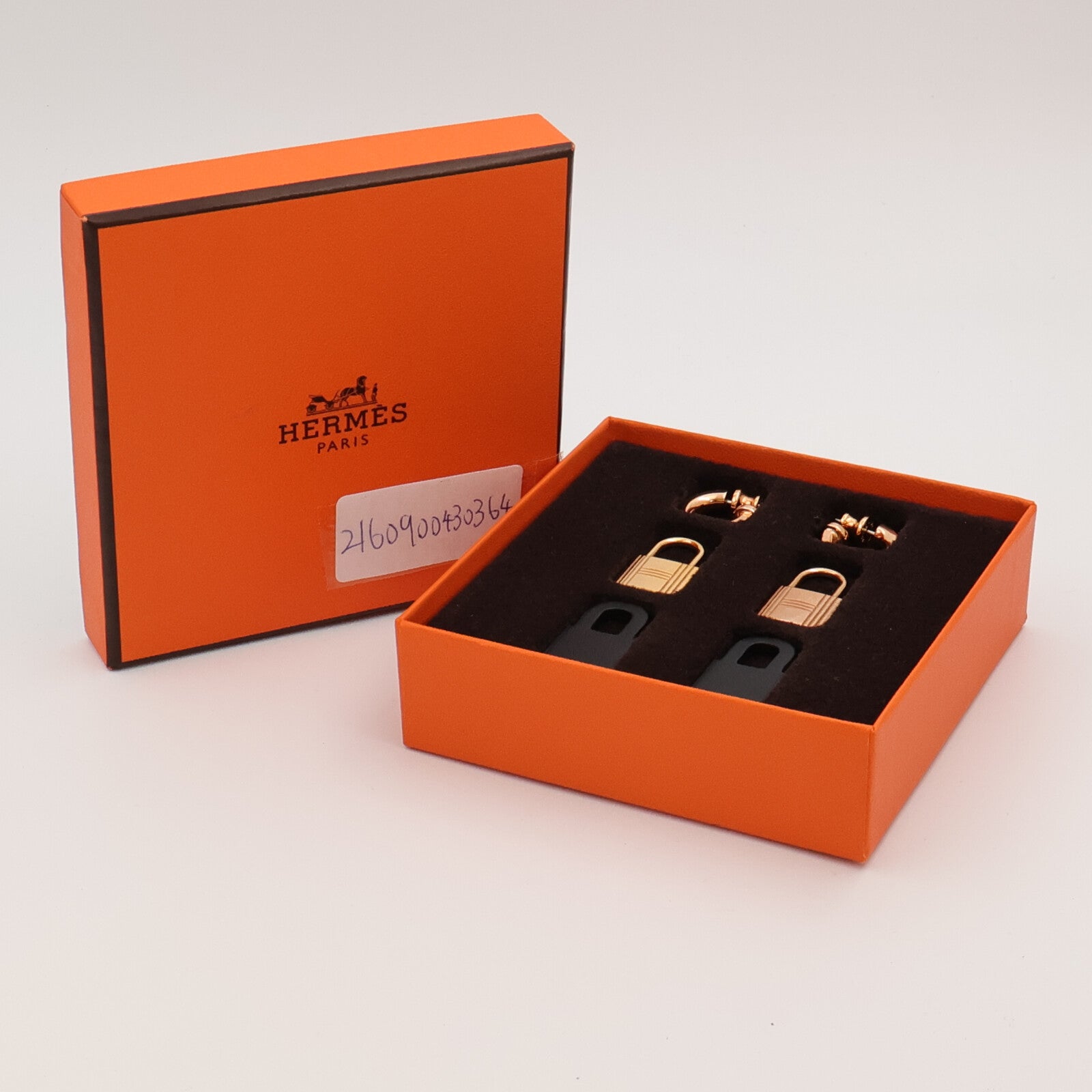 HERMES 金屬/Swift皮革O Kelly Earrings耳環