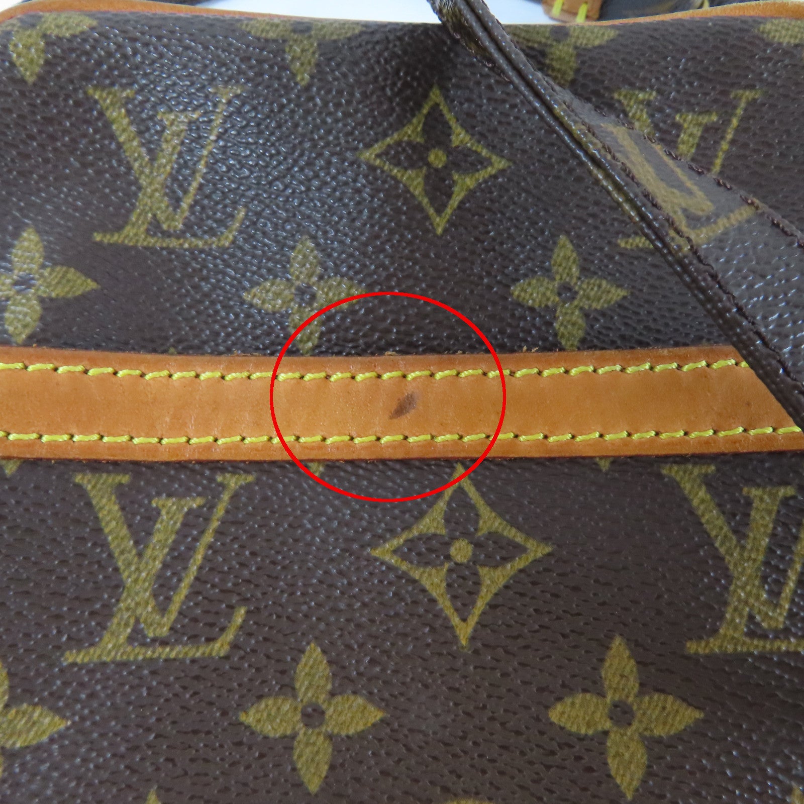 LOUIS VUITTON 【激減優惠】Monogram Danube金扣肩背袋啡色