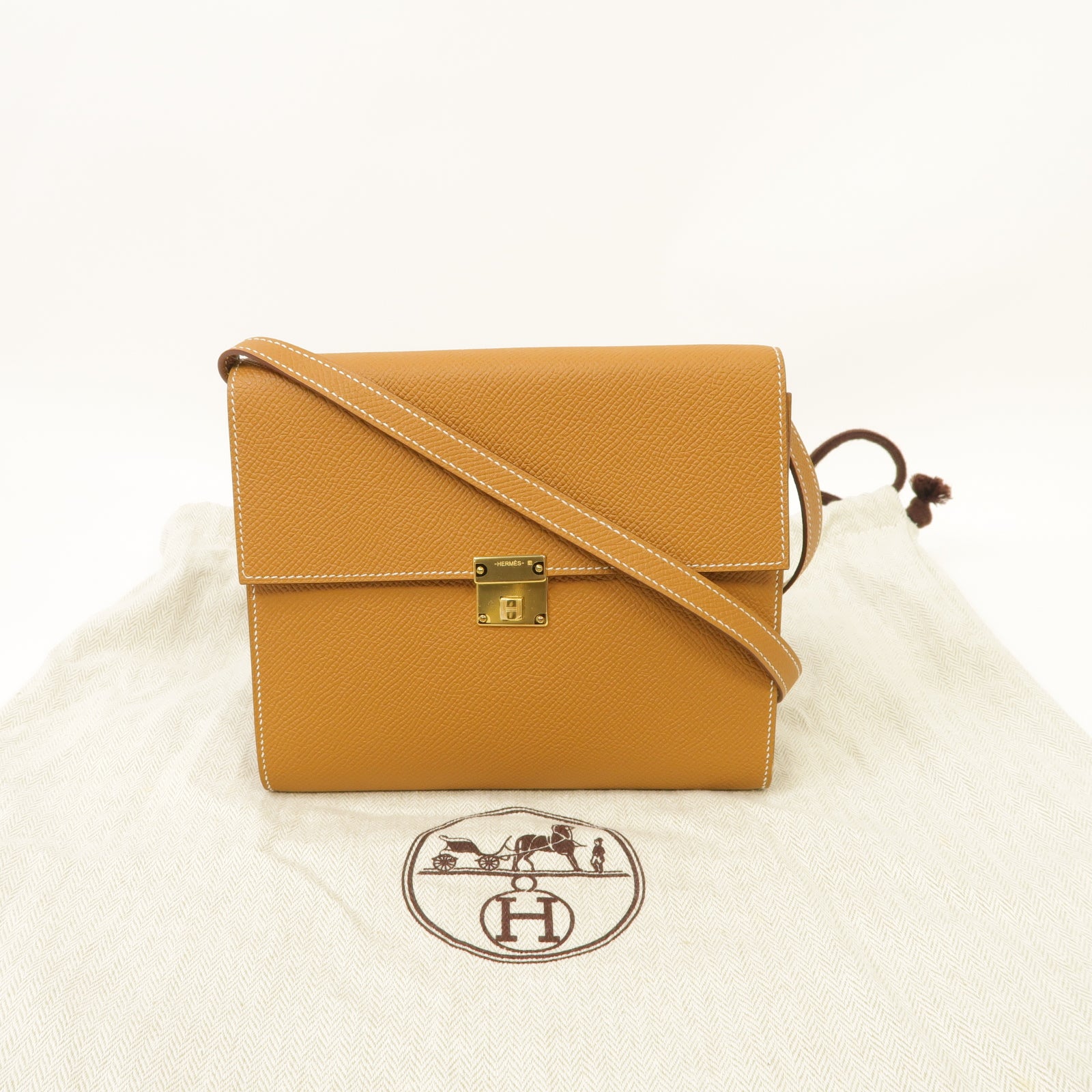 HERMES Epsom皮革Clic 16金扣肩背袋經典駝色
