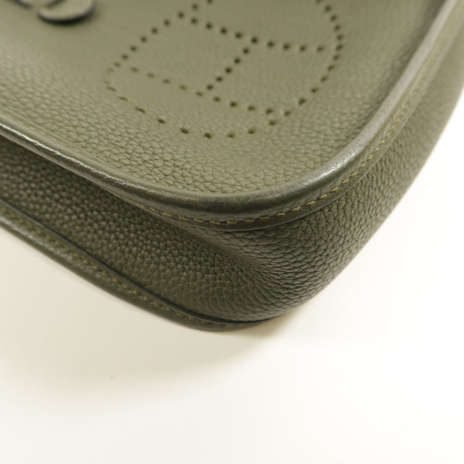 HERMES Clemence皮革Evelyne TPM銀扣肩背袋Vert Maquis