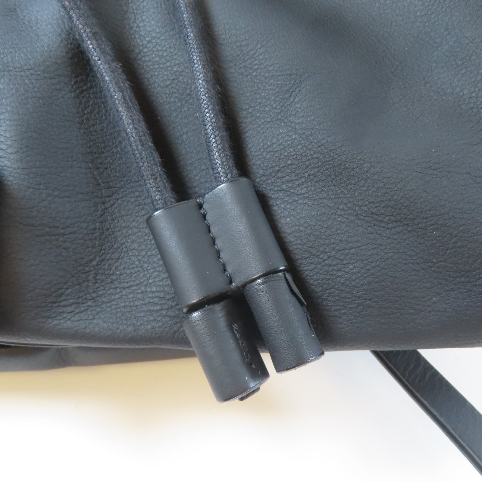 BALENCIAGA 牛皮皮革Rucksack銀扣背包黑色
