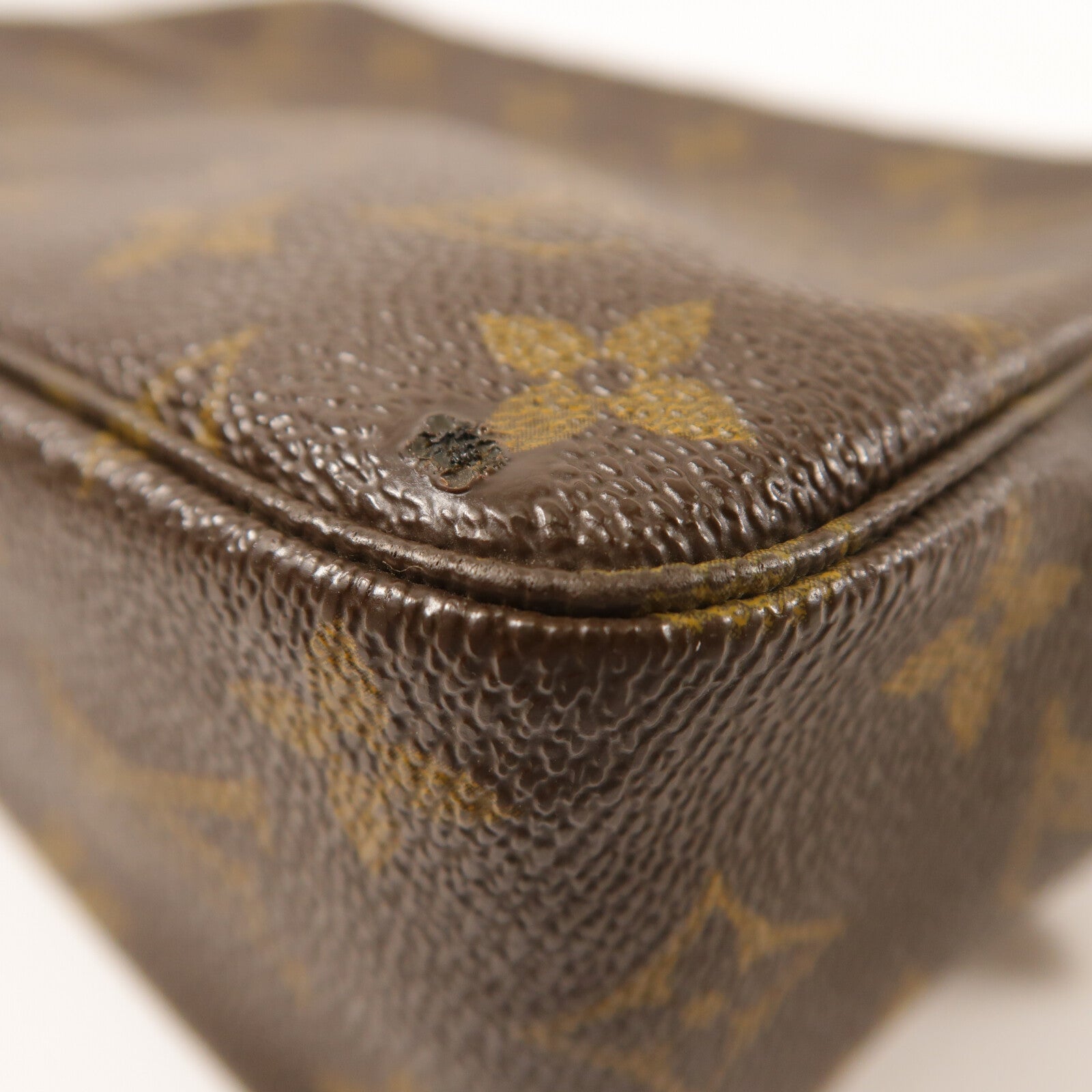 LOUIS VUITTON Monogram Monogram True Toilette 23金扣手拿包