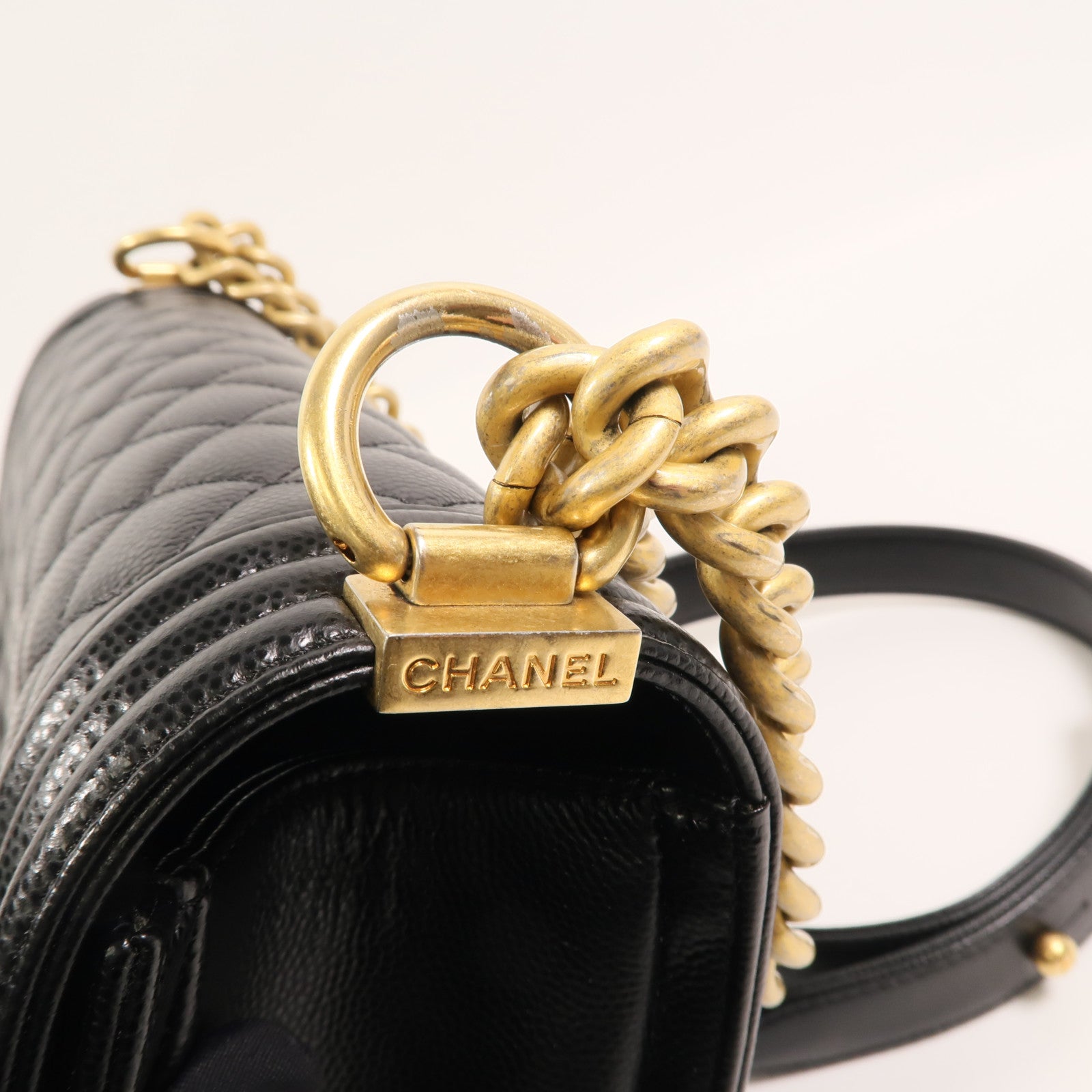 CHANEL 牛皮皮革Boy 25鏈帶肩背袋