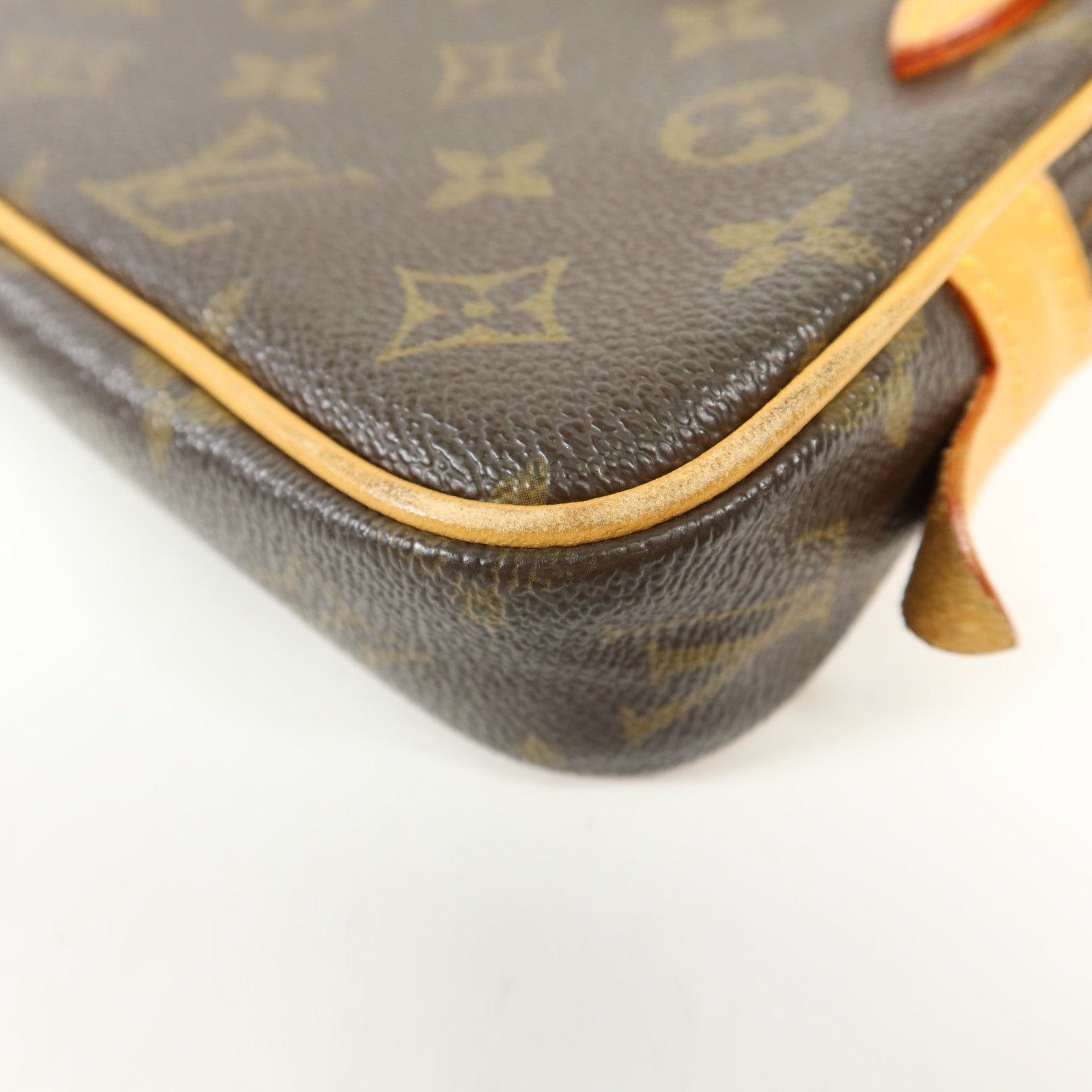 LOUIS VUITTON Monogram Marly Bandouliere金扣肩背袋棕色