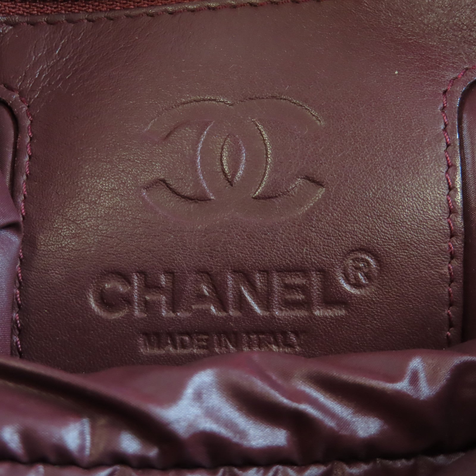 CHANEL 尼龍Coco Cocoon Small銀扣手挽袋黑色