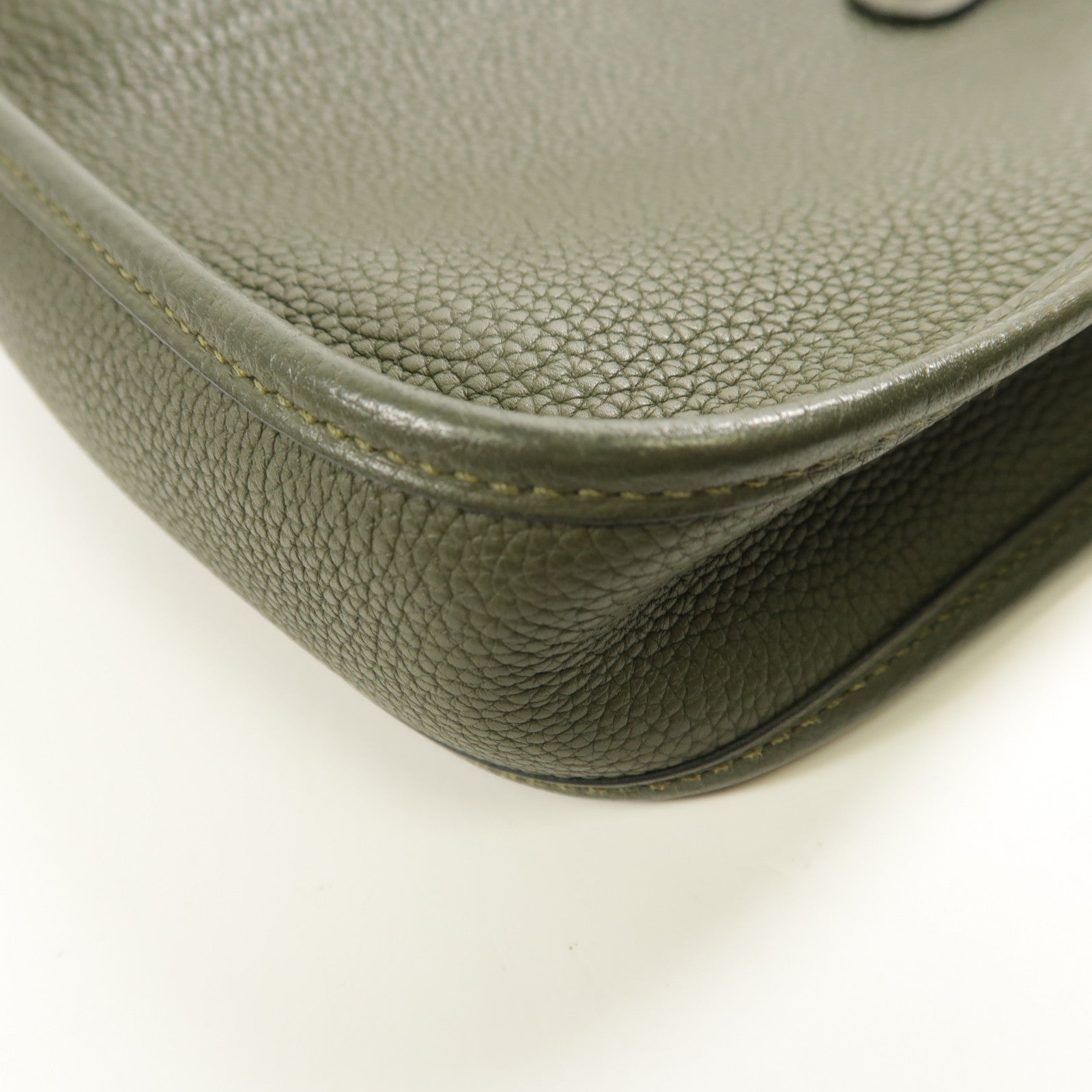 HERMES Clemence皮革Evelyne TPM銀扣肩背袋Vert Maquis