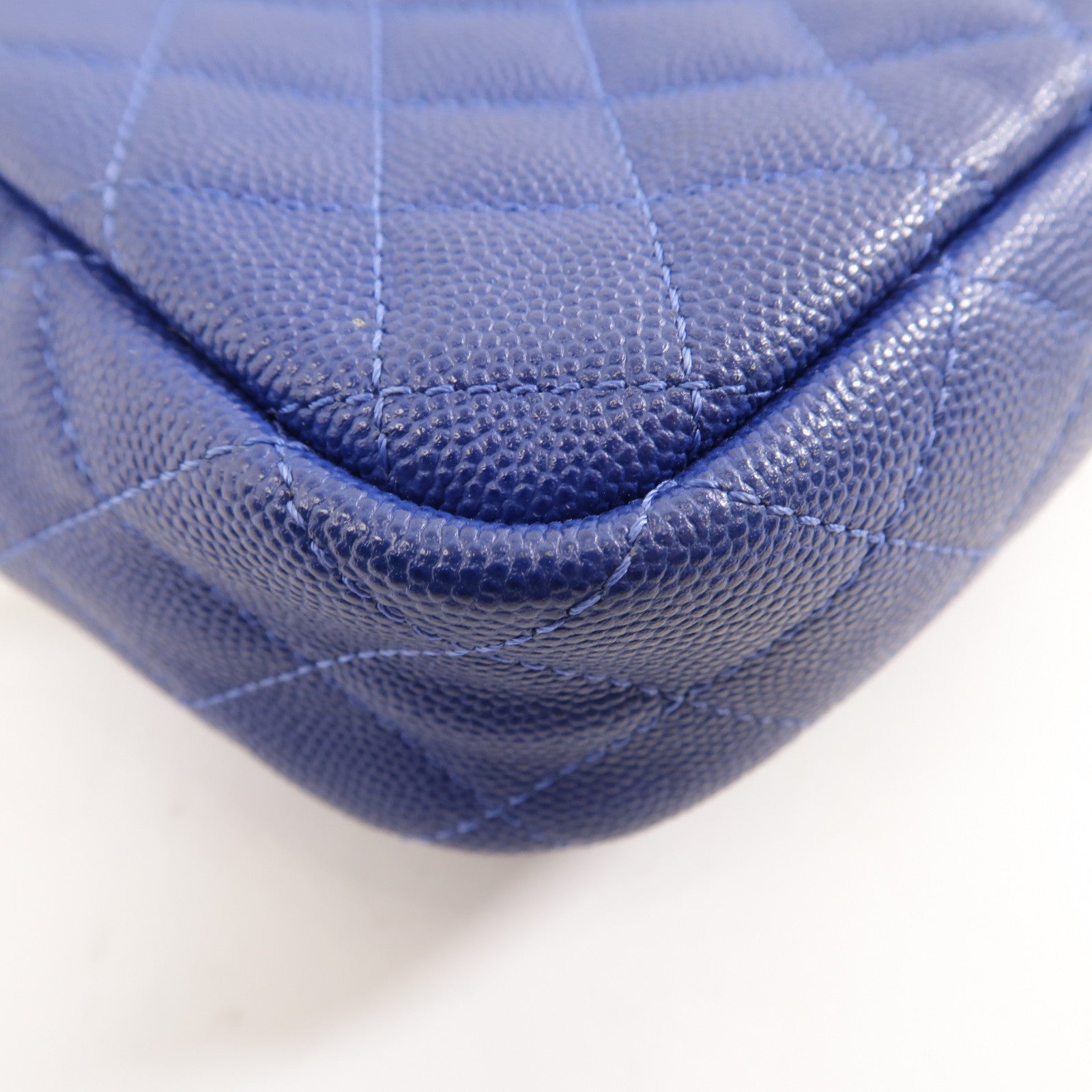 CHANEL 菱格牛皮皮革Chain Shoulder金扣鏈帶肩背袋藍色