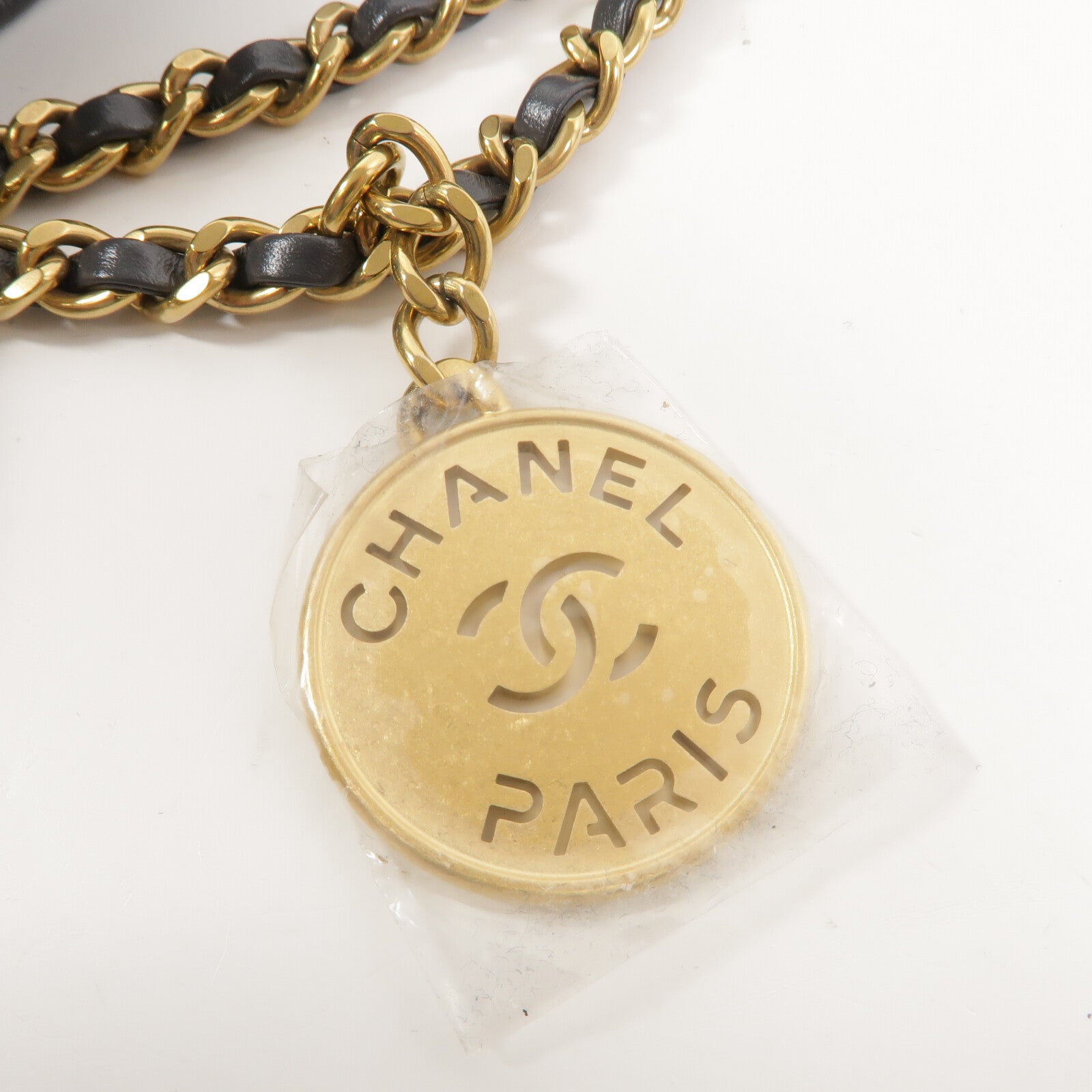 CHANEL 【激減優惠】牛皮皮革Chanel 22 Mini鏈帶手挽肩背兩用袋