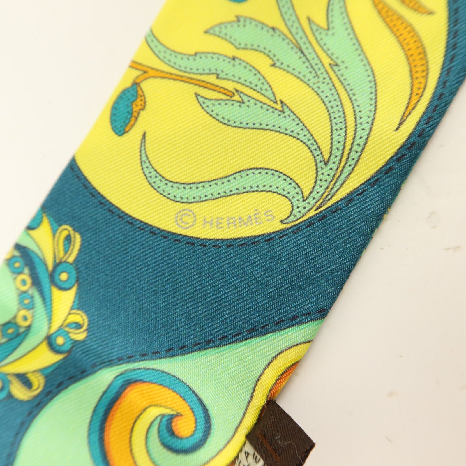 HERMES 絲質Twilly絲巾