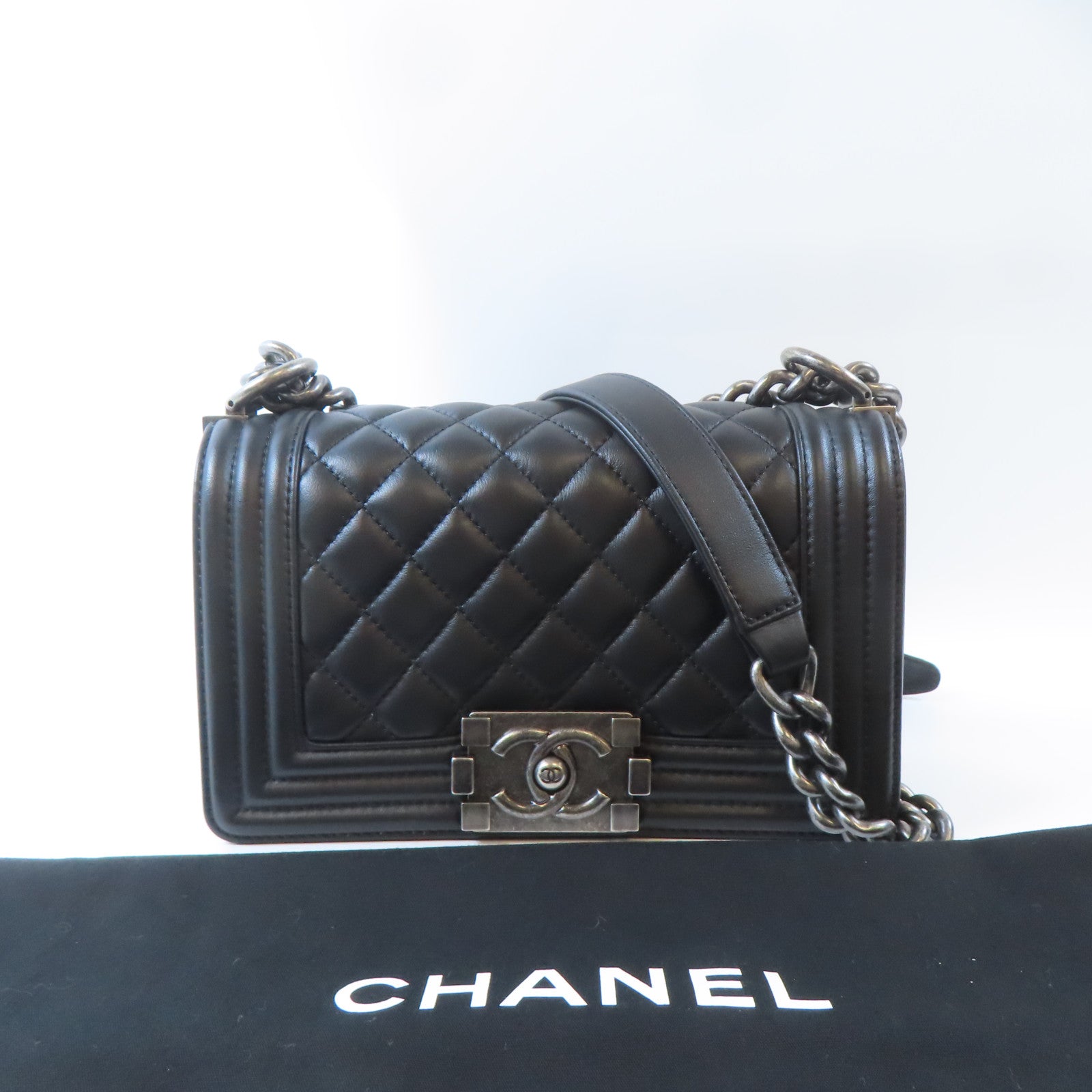 CHANEL 菱格羊皮皮革Boy Chanel 20鏈帶肩背袋黑色
