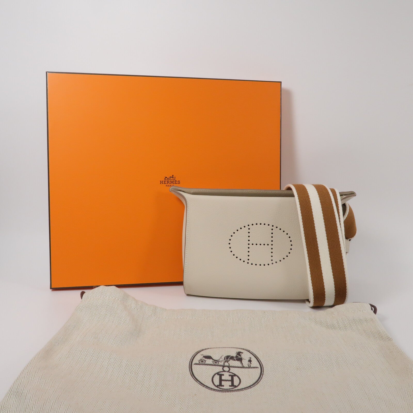 HERMES Evercolor皮革Videpoches肩背袋Craie