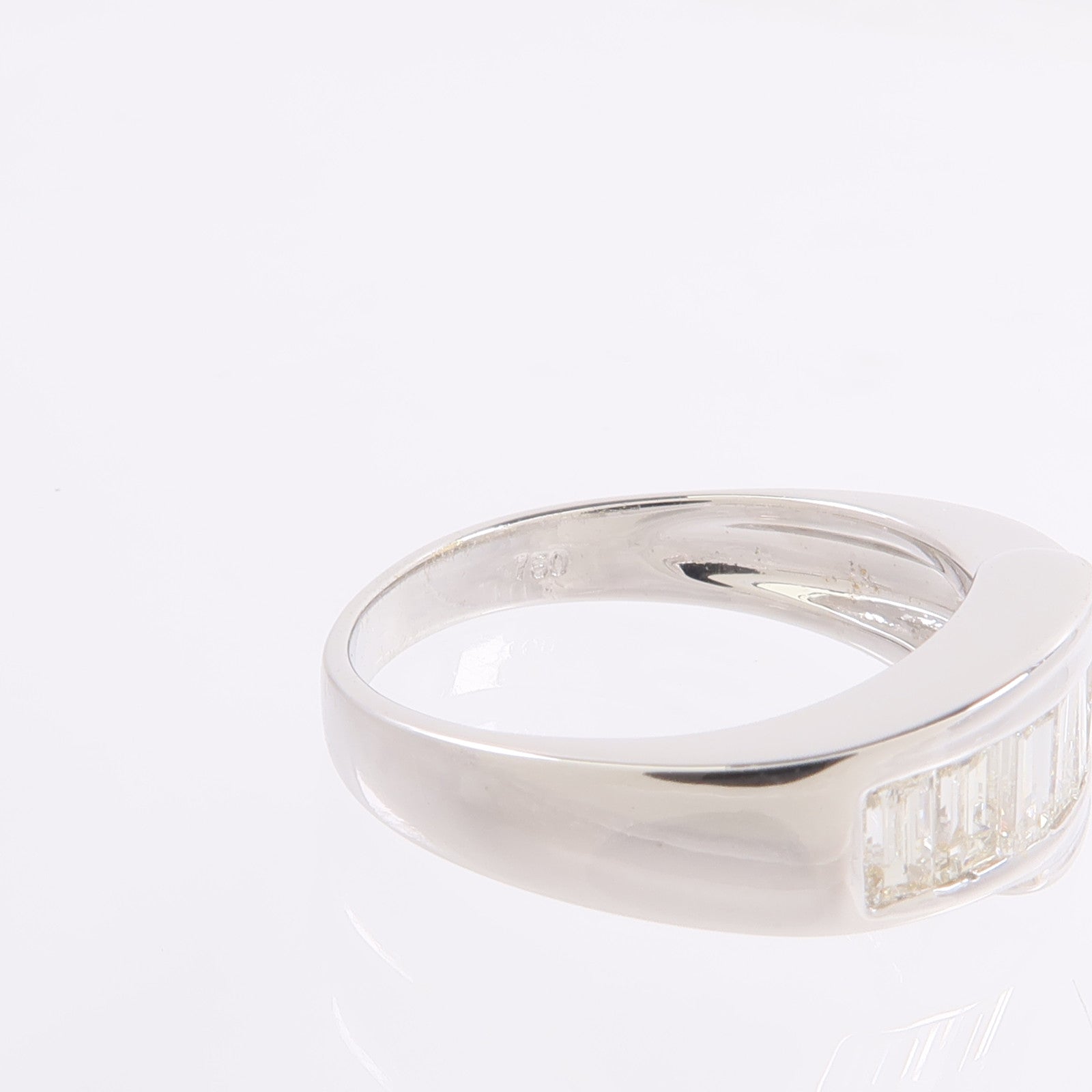 JEWELRY 【激減優惠】18K白金Diamond Ring鑽石戒指