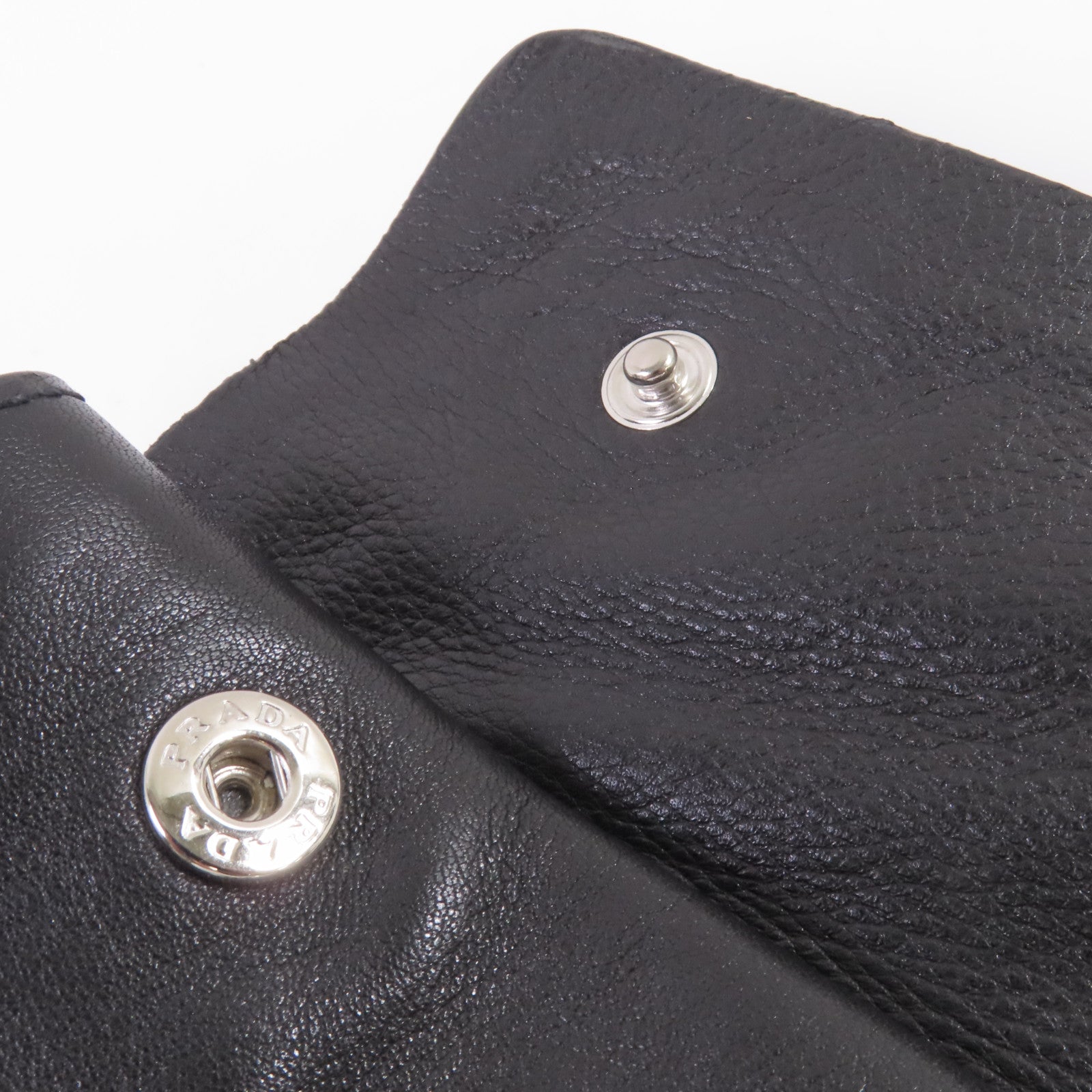 PRADA 牛皮皮革Shoulder Bag銀扣肩背袋黑色