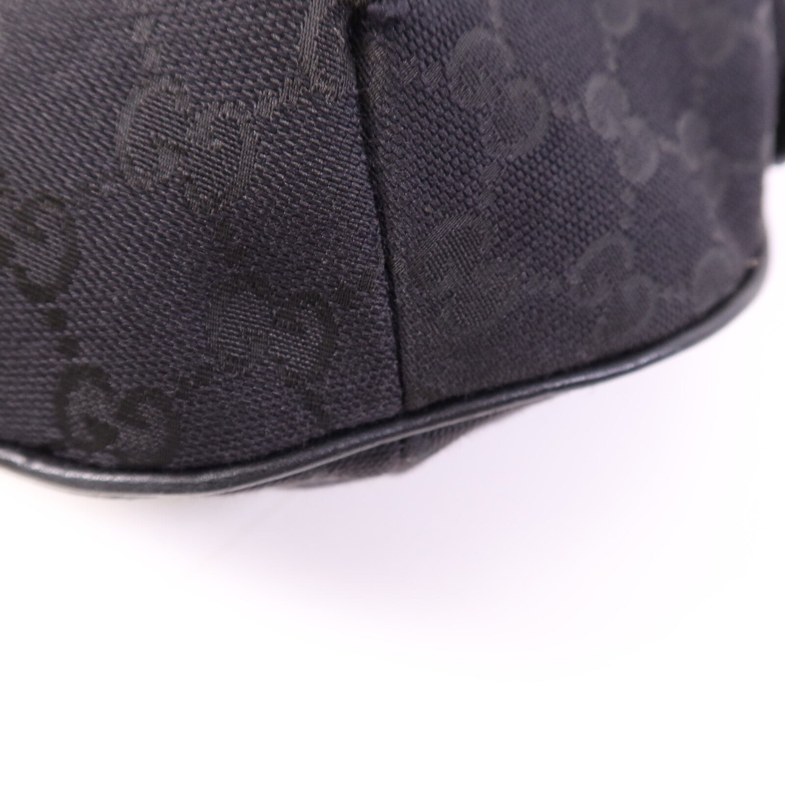 GUCCI 帆布Shoulder Bag銀扣肩背袋