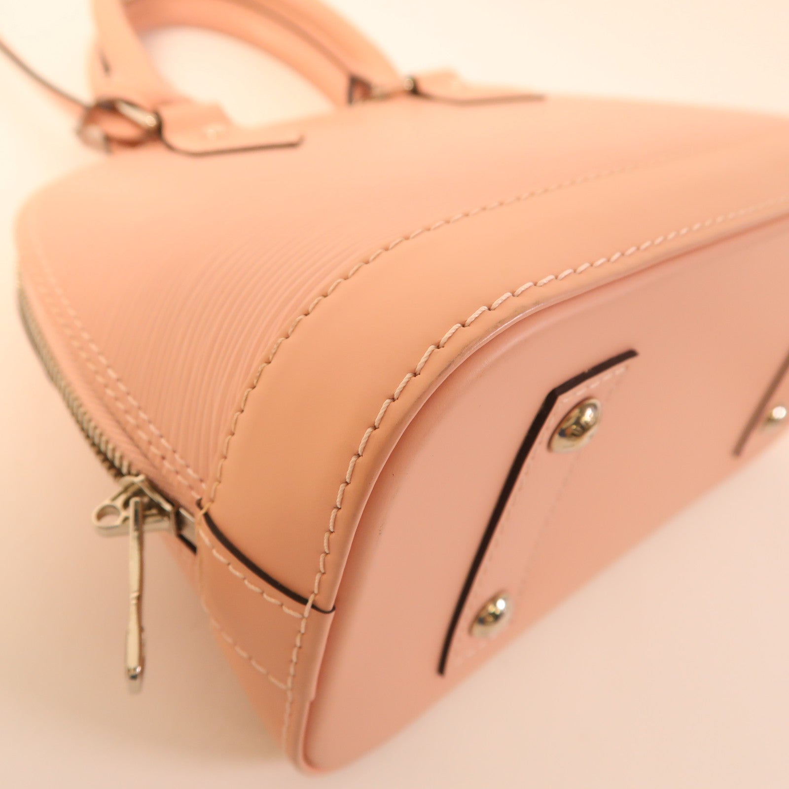 LOUIS VUITTON Epi Alma BB銀扣手挽肩背兩用袋