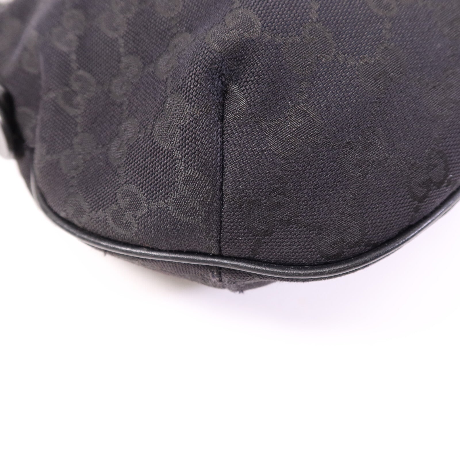 GUCCI 帆布Shoulder Bag銀扣肩背袋