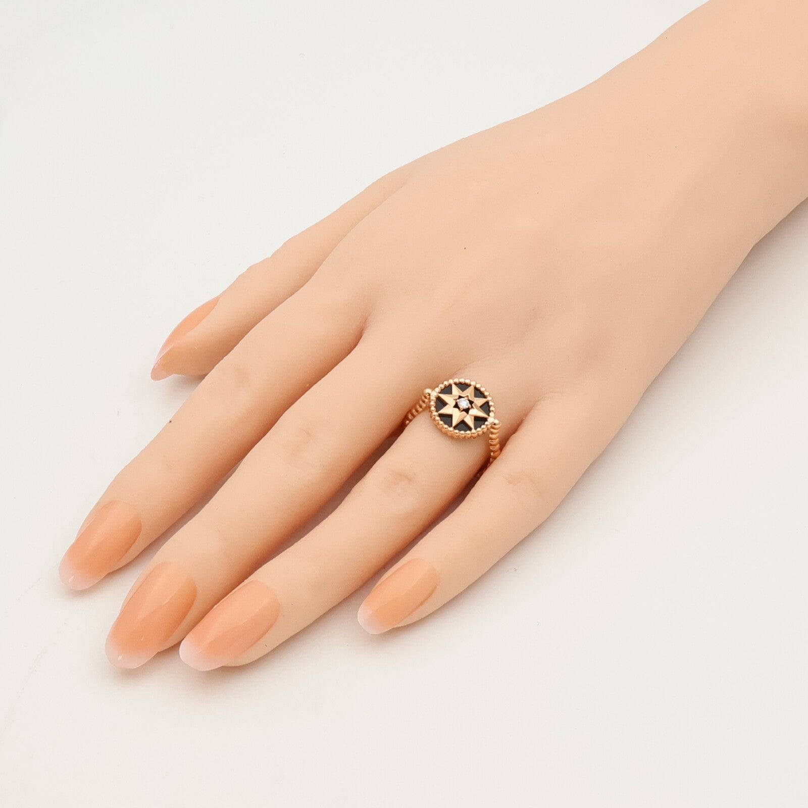 Dior 18K玫瑰金Rose De Vents鑽石戒指