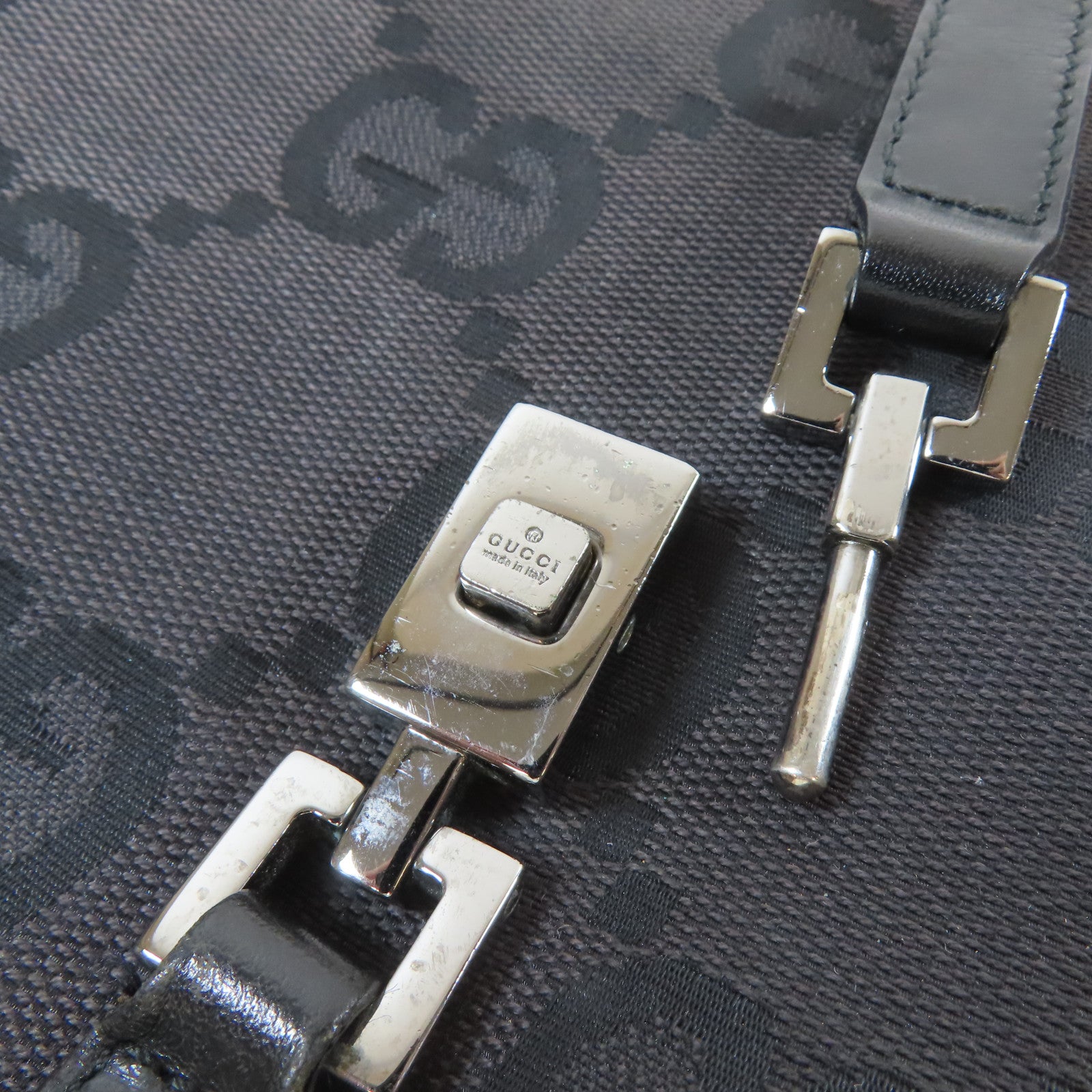 GUCCI 【激減優惠】帆布Hand Bag銀扣手挽袋黑色