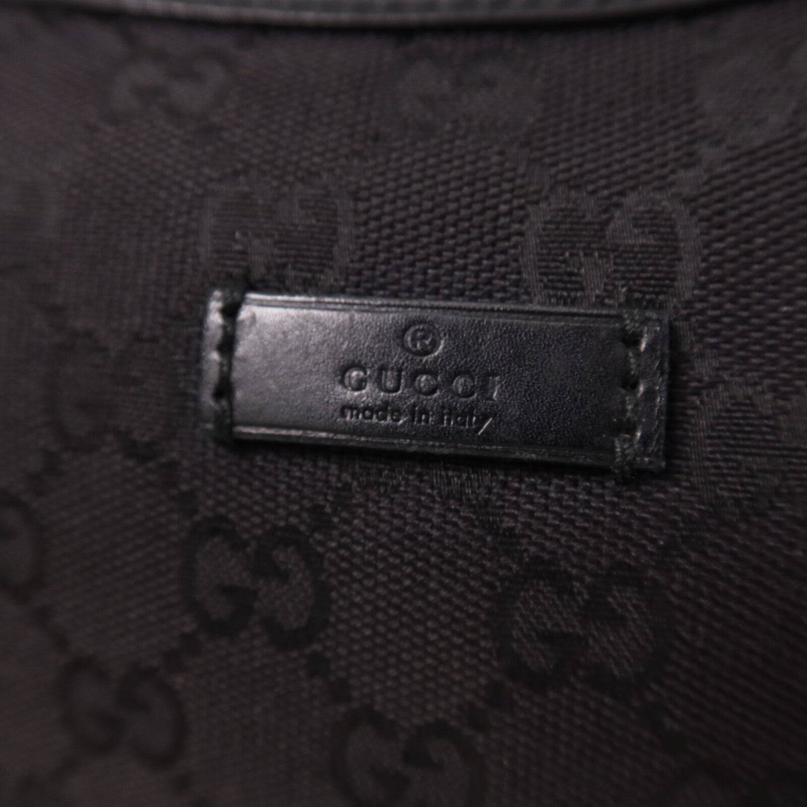 GUCCI 帆布Shoulder Bag銀扣肩背袋