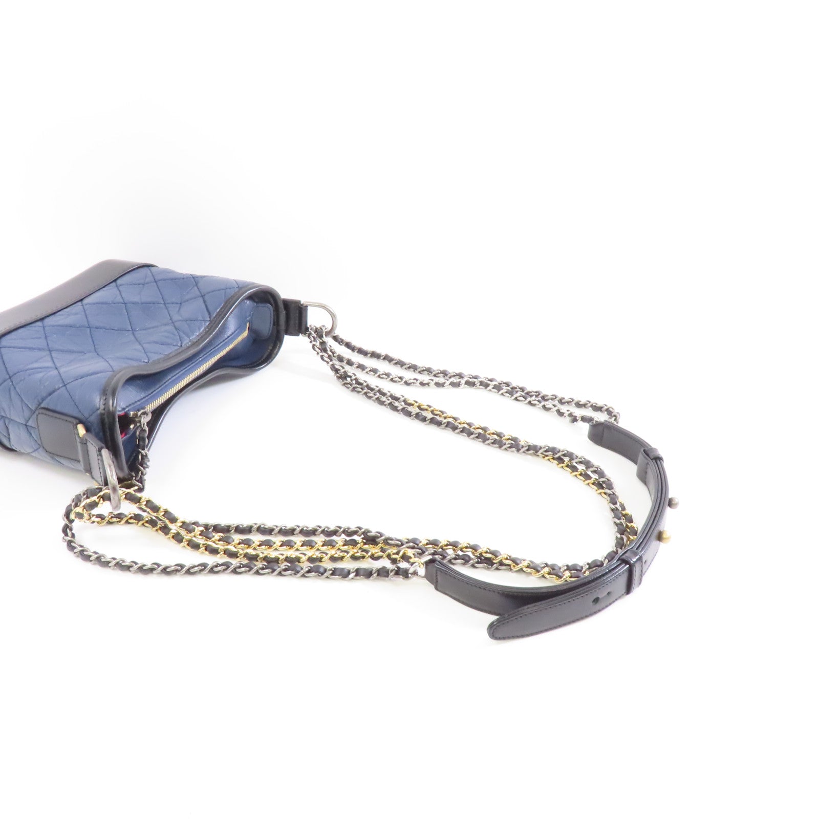 CHANEL 菱格羊皮皮革Gabrielle Small Chain Shoulder金扣/銀扣鏈帶肩背袋藍色/黑色