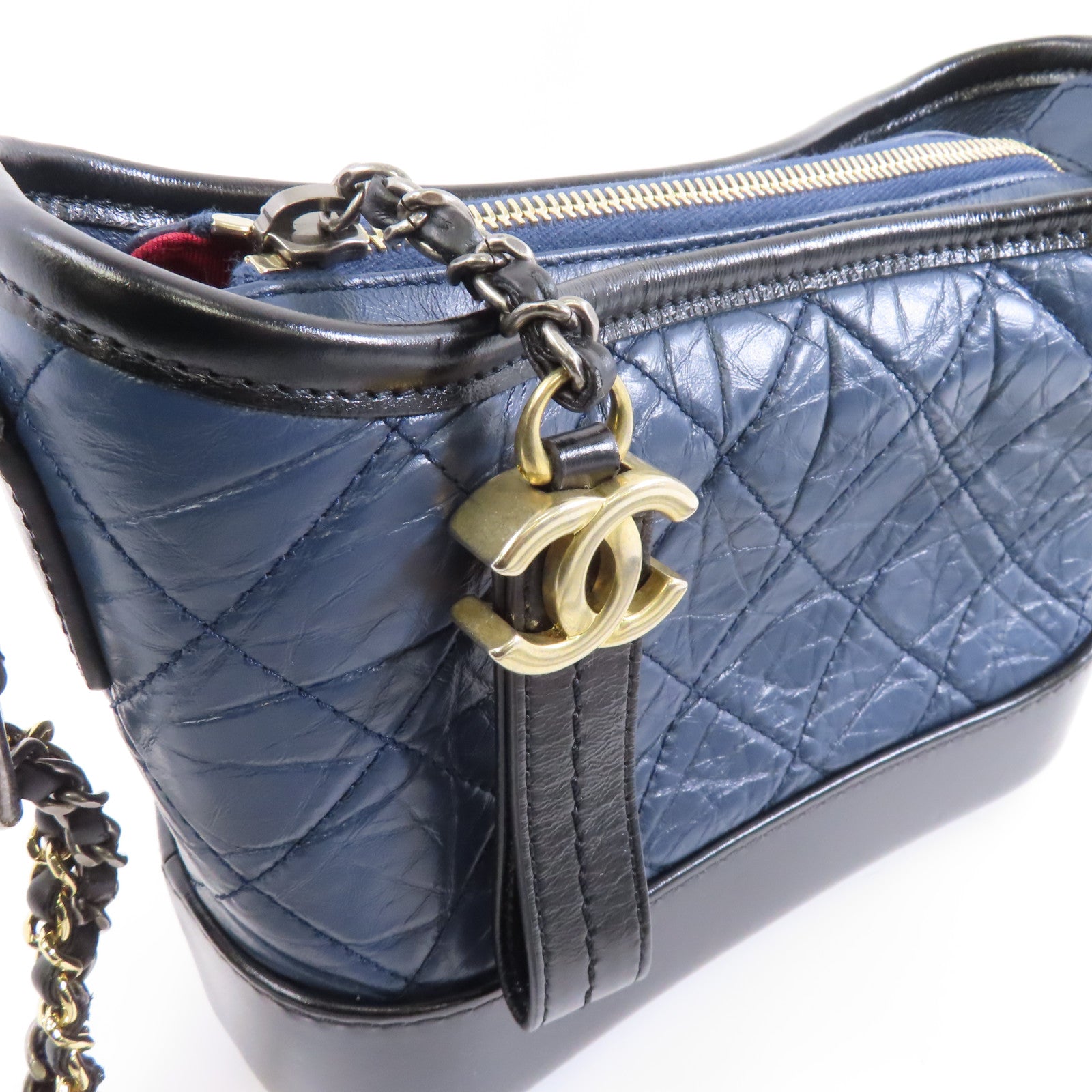 CHANEL 菱格羊皮皮革Gabrielle Small Chain Shoulder金扣/銀扣鏈帶肩背袋藍色/黑色