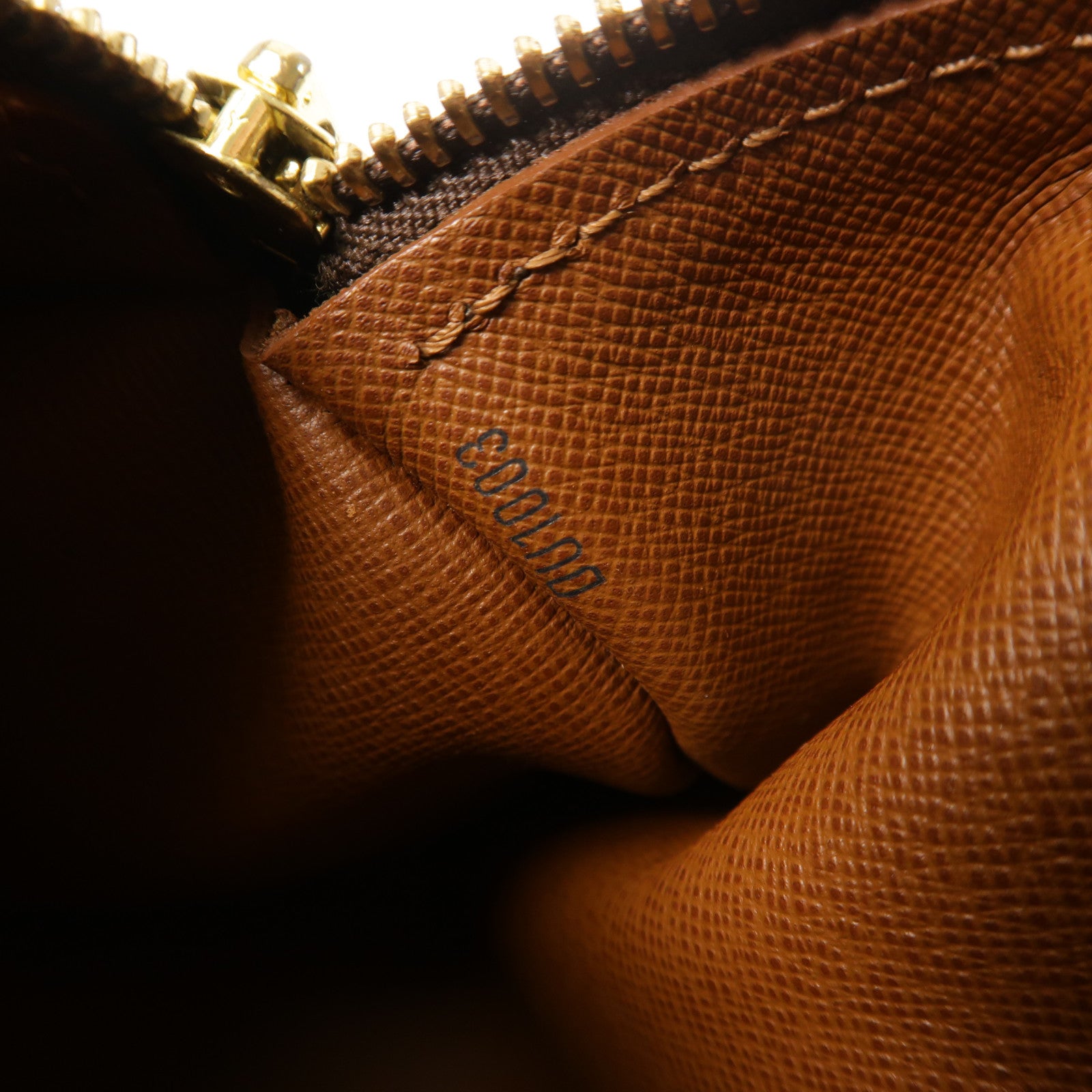 LOUIS VUITTON Monogram Papillon金扣手挽袋棕色