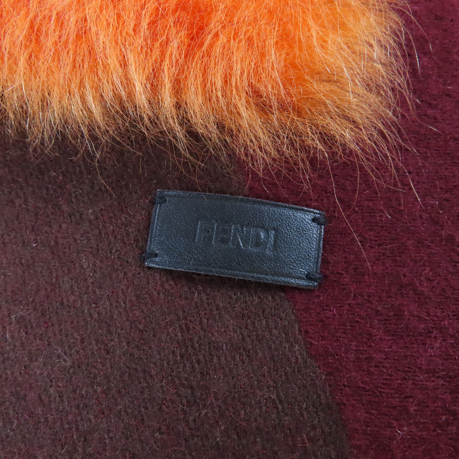 FENDI **【激減優惠】羊毛Scraf頸巾紅色/啡色