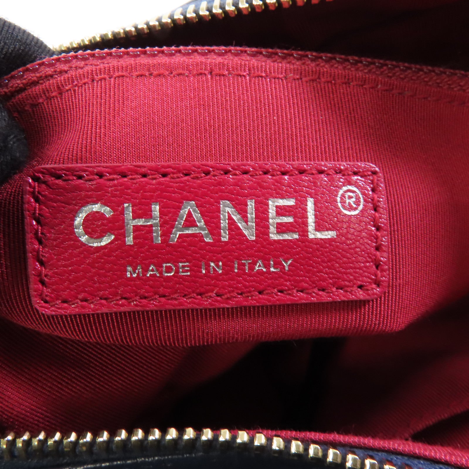 CHANEL 菱格羊皮皮革Gabrielle Small Chain Shoulder金扣/銀扣鏈帶肩背袋藍色/黑色