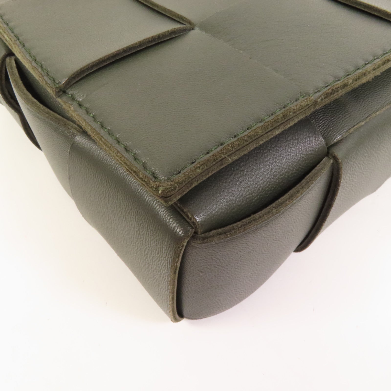BOTTEGA VENETA 羊皮皮革Cassette Bag肩背袋