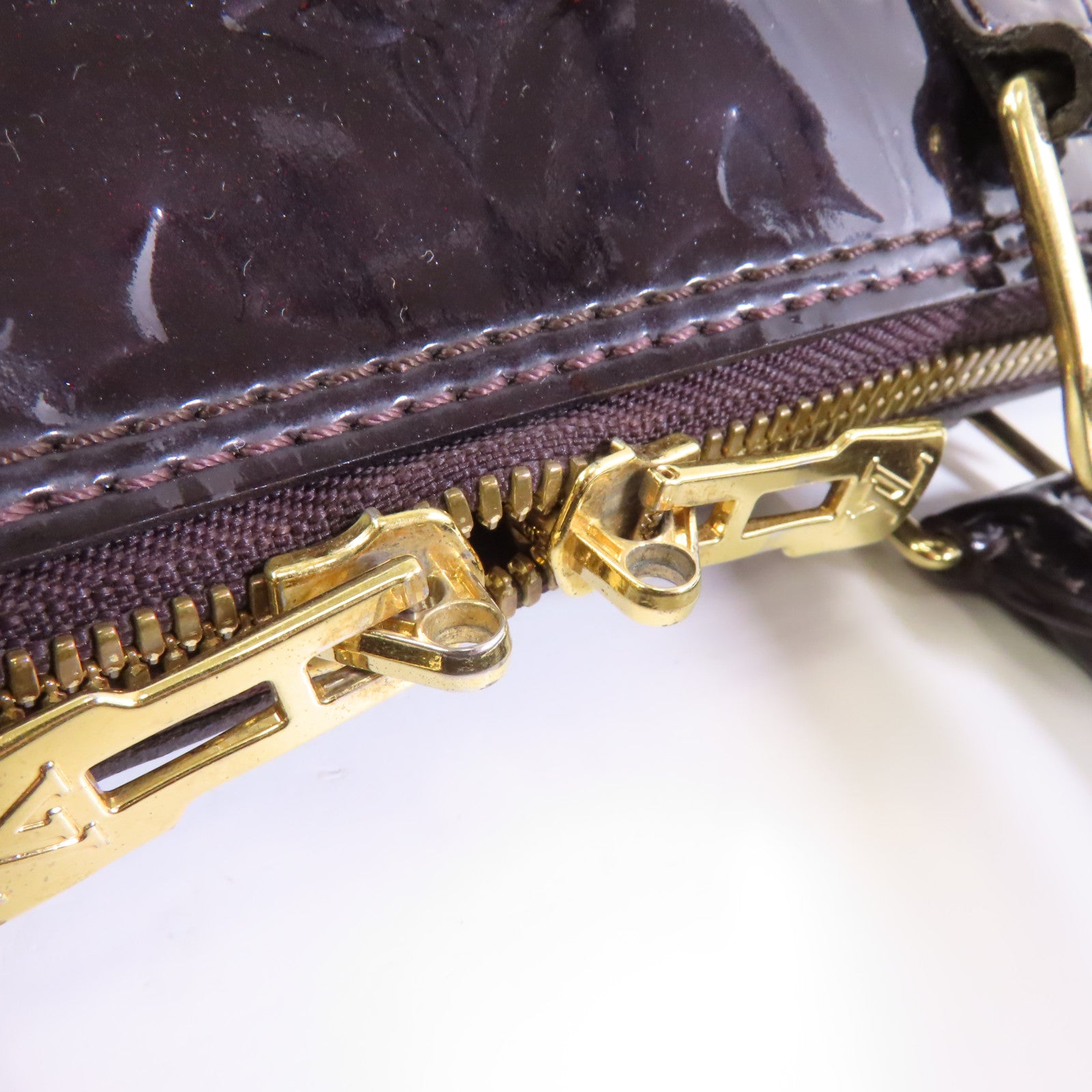 LOUIS VUITTON Vernis Alma金扣手挽袋紫色