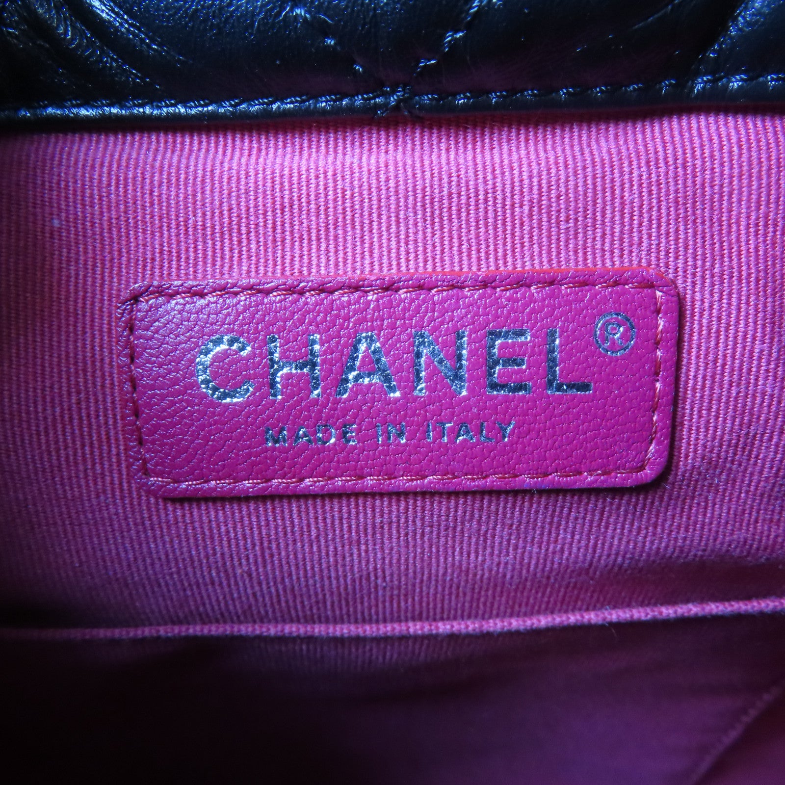 CHANEL 菱格皮革Gabrielle Backpack鏈帶背包黑色