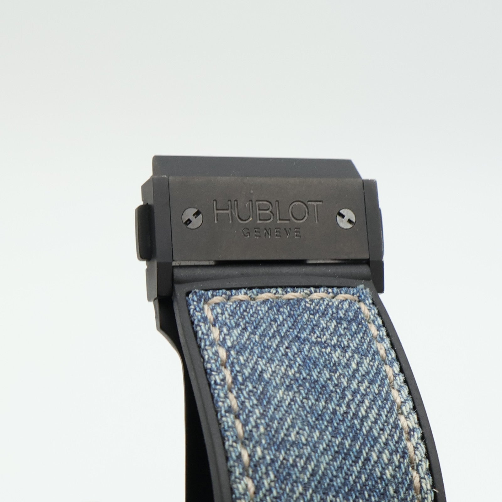 HUBLOT Big Bang Jeans 301.CL.2770.NR