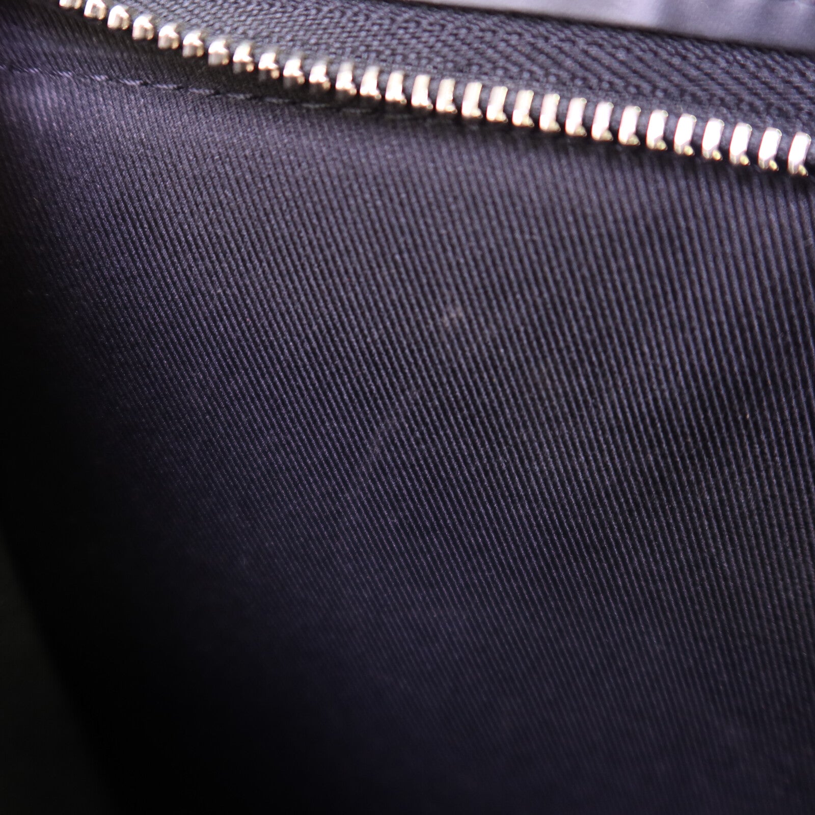 LOUIS VUITTON Damier Graphite Pochette Voyage銀扣手拿包