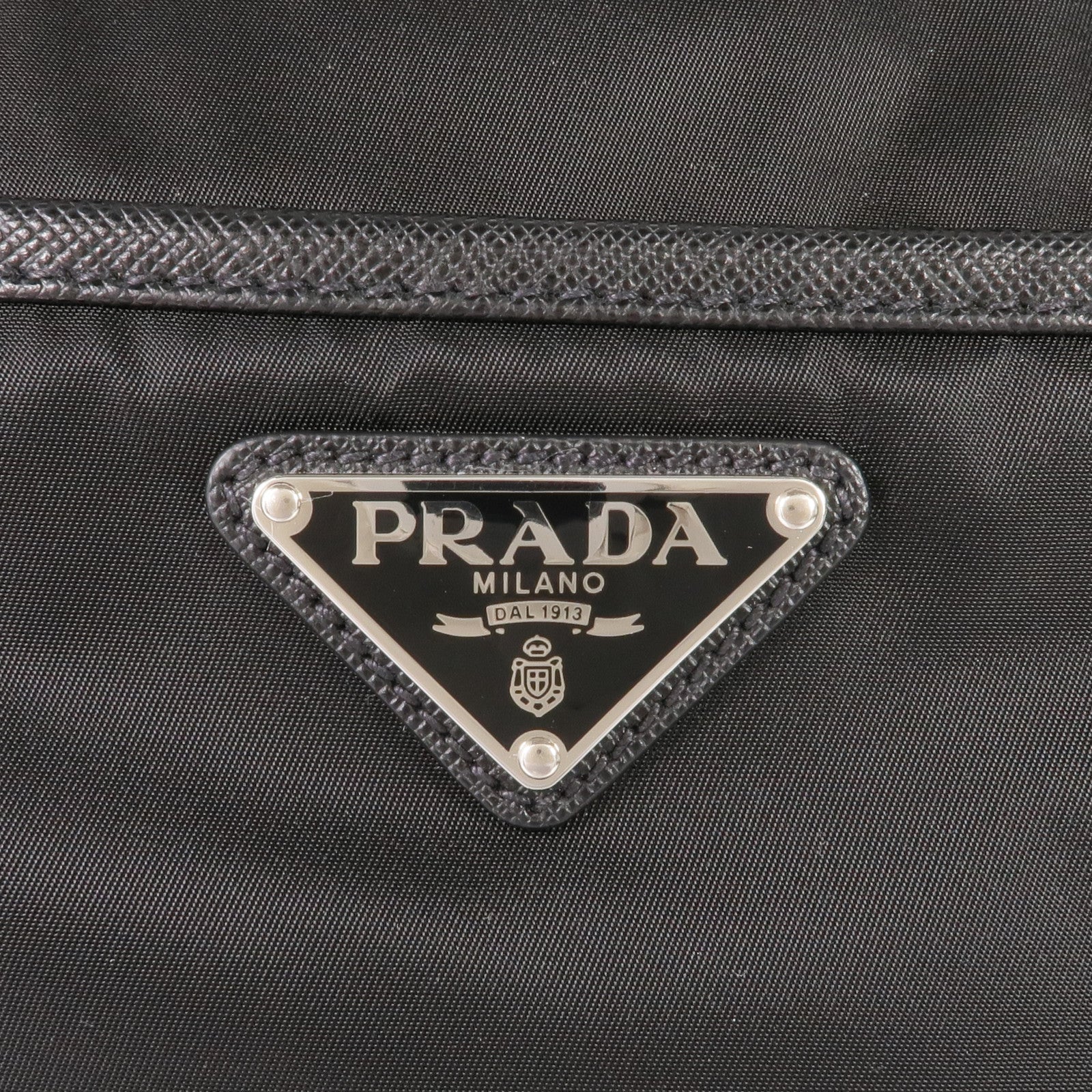 PRADA 尼龍/Saffiano皮革Briefcase銀扣手挽肩背兩用袋