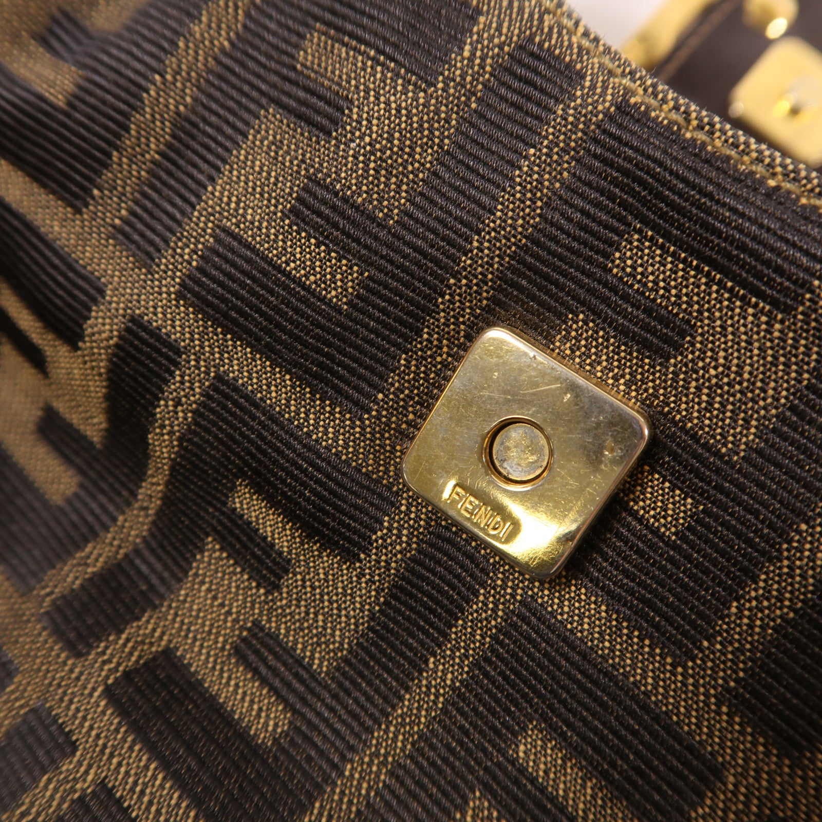 FENDI 帆布Zucca Mini金扣手挽袋啡色