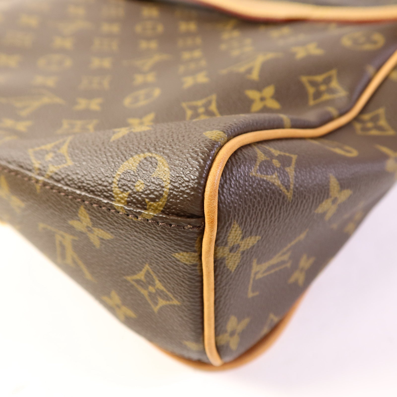 LOUIS VUITTON Monogram Abbesses金扣肩背袋棕色